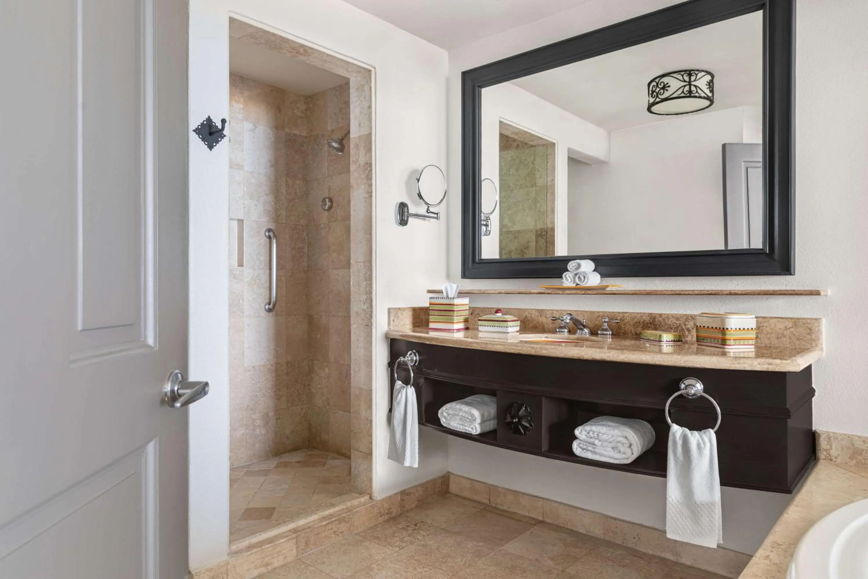 Bathroom in Hilton Los Cabos