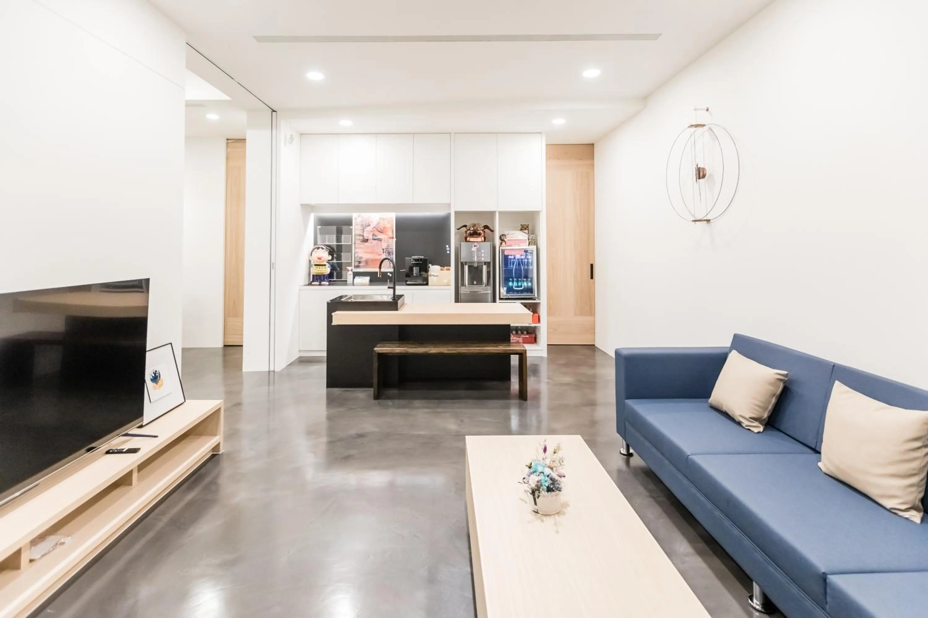 Communal lounge/ TV room in Taitung Spring Homestay B&B