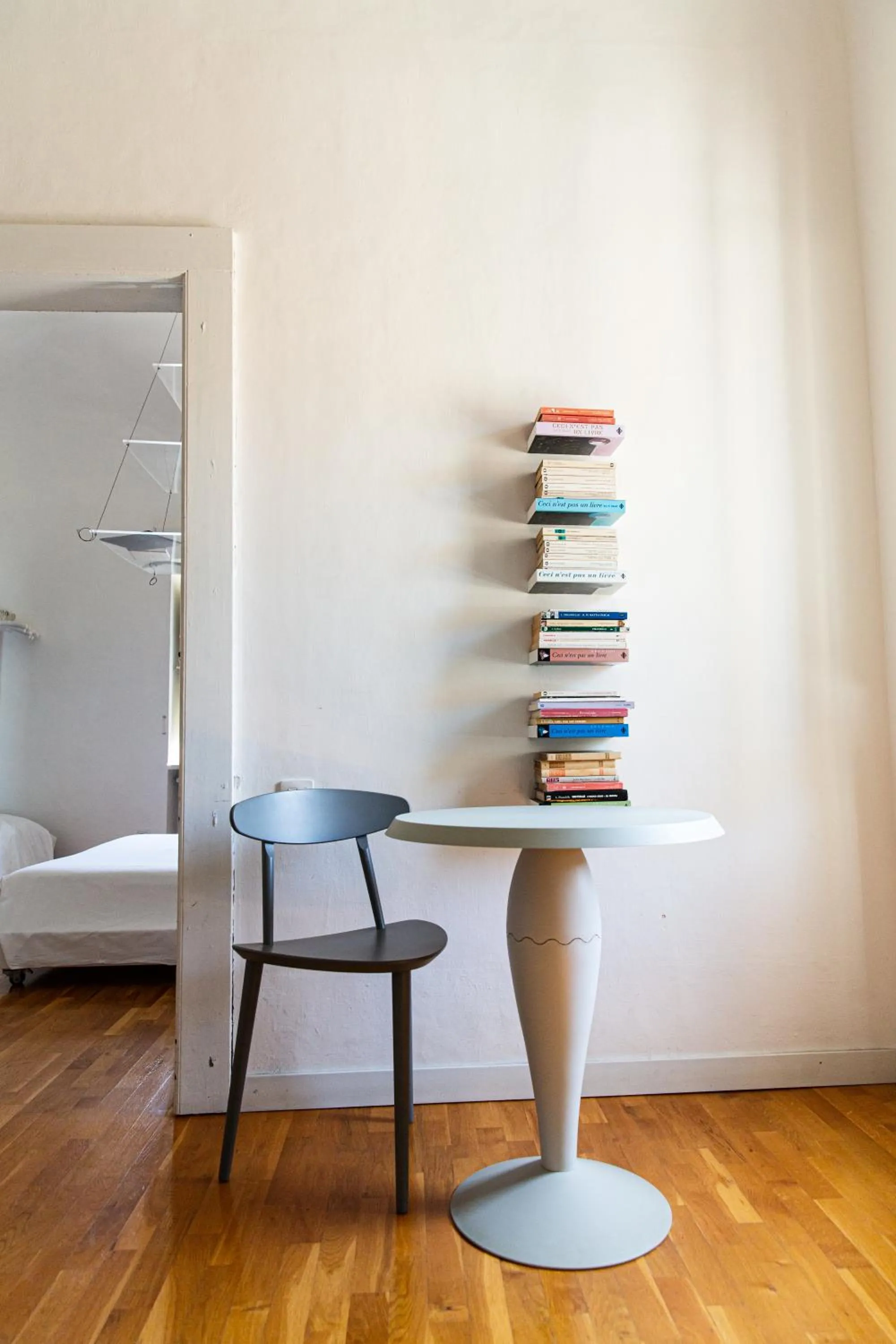 Decorative detail in La Casa del Poeta Enna - Pergusa