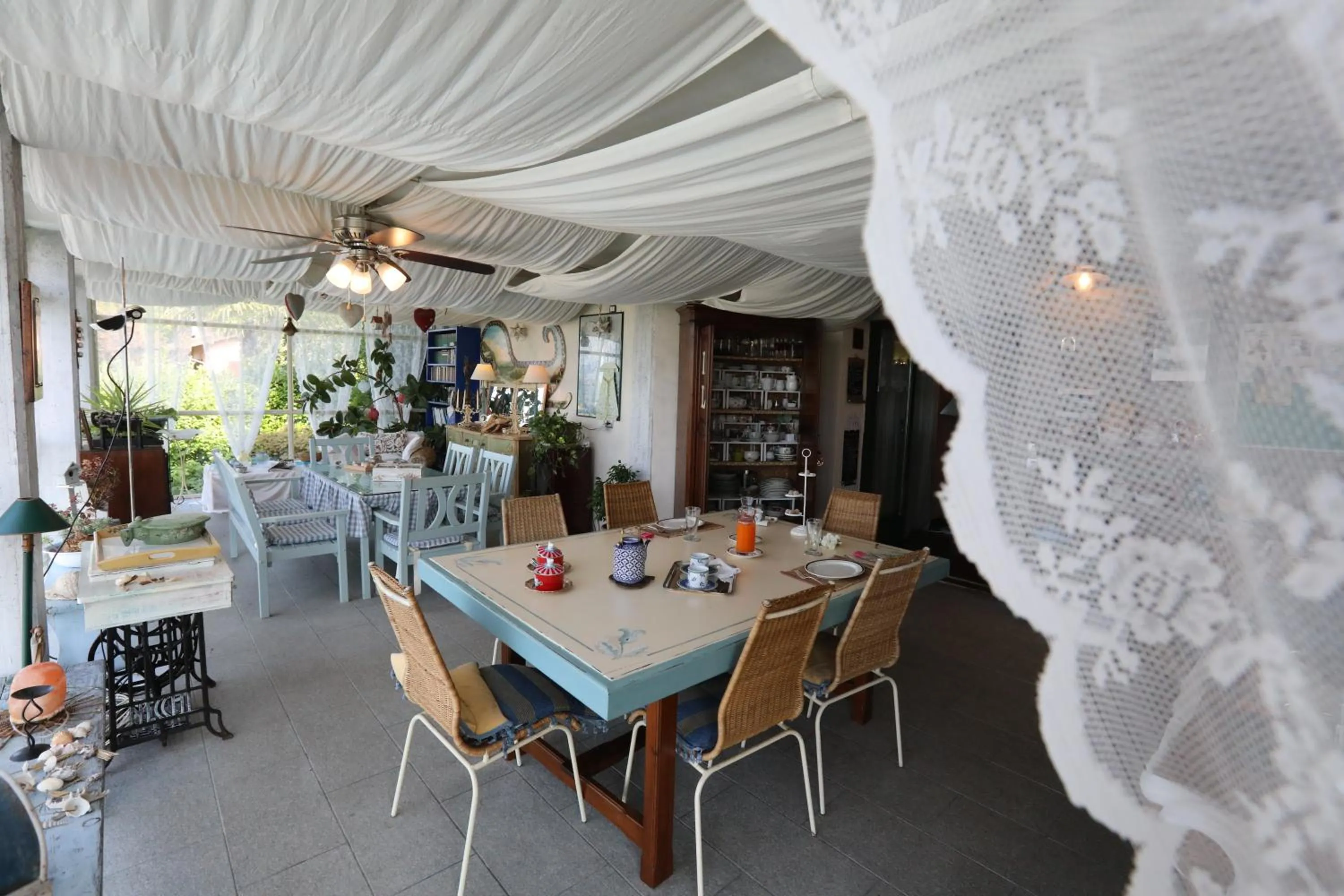 Breakfast in IL NIDO AL LAGO