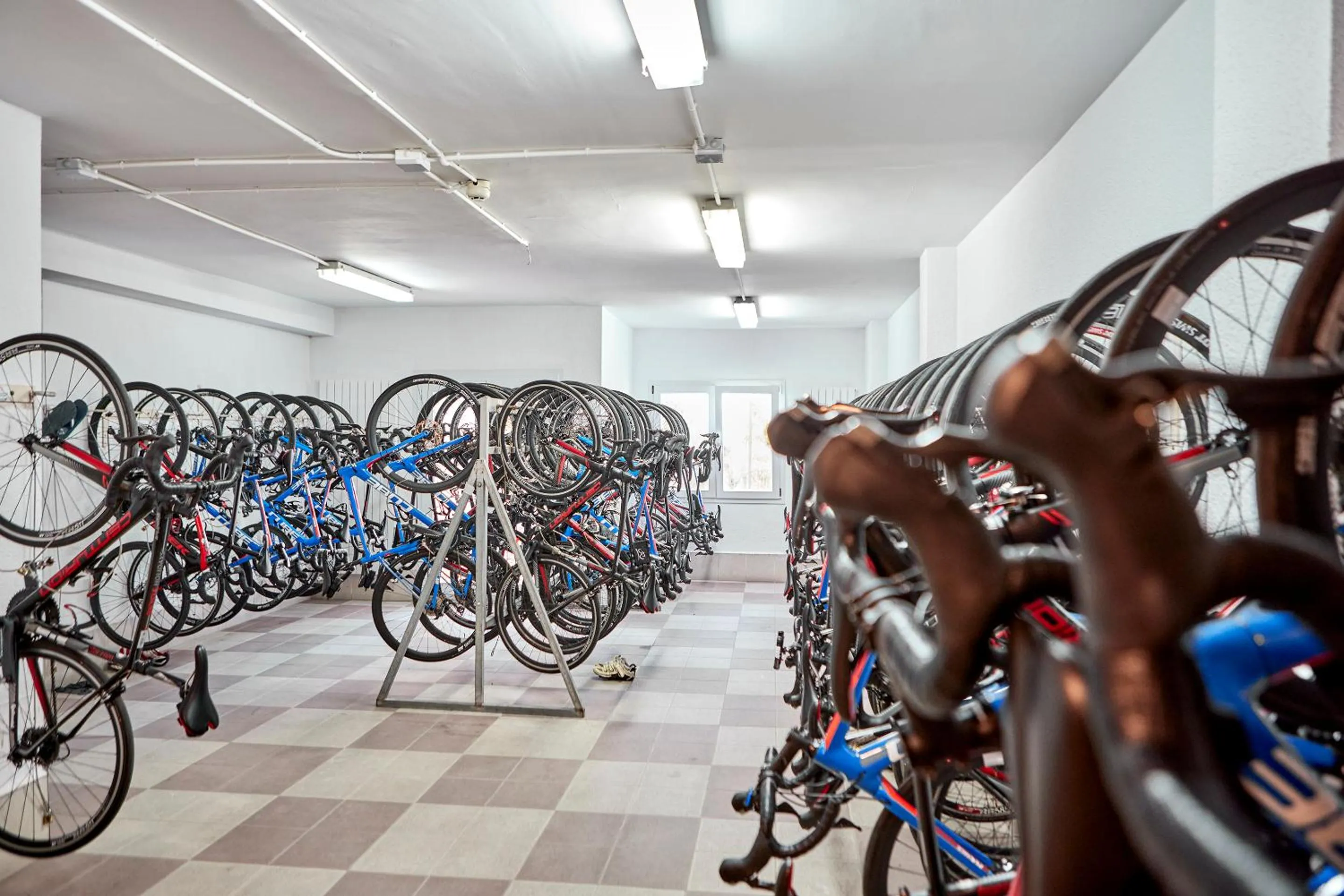 Cycling in Universal Hotel Lido Park & Spa