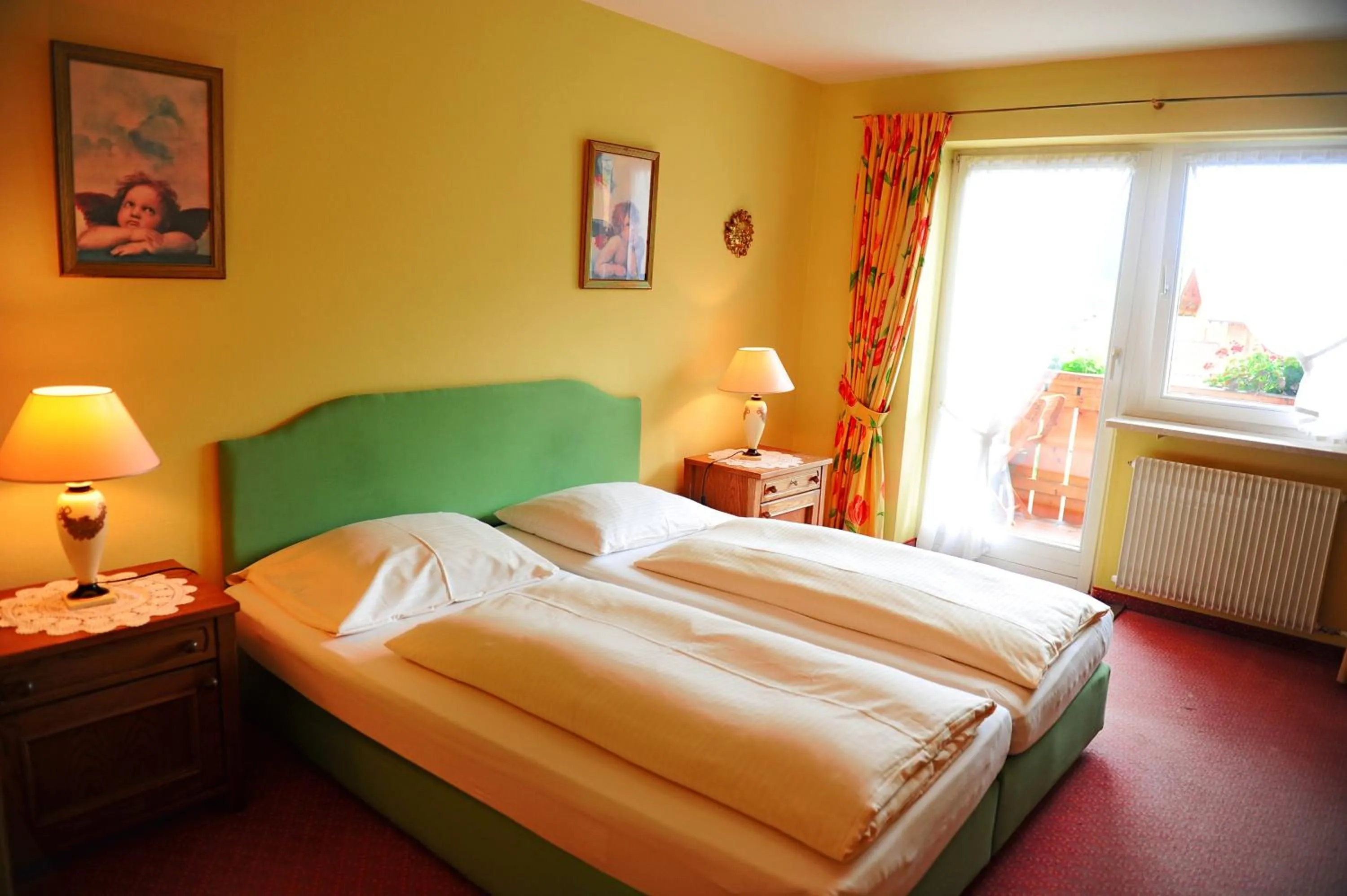 Photo of the whole room, Bed in Hotel Kienberger Hof