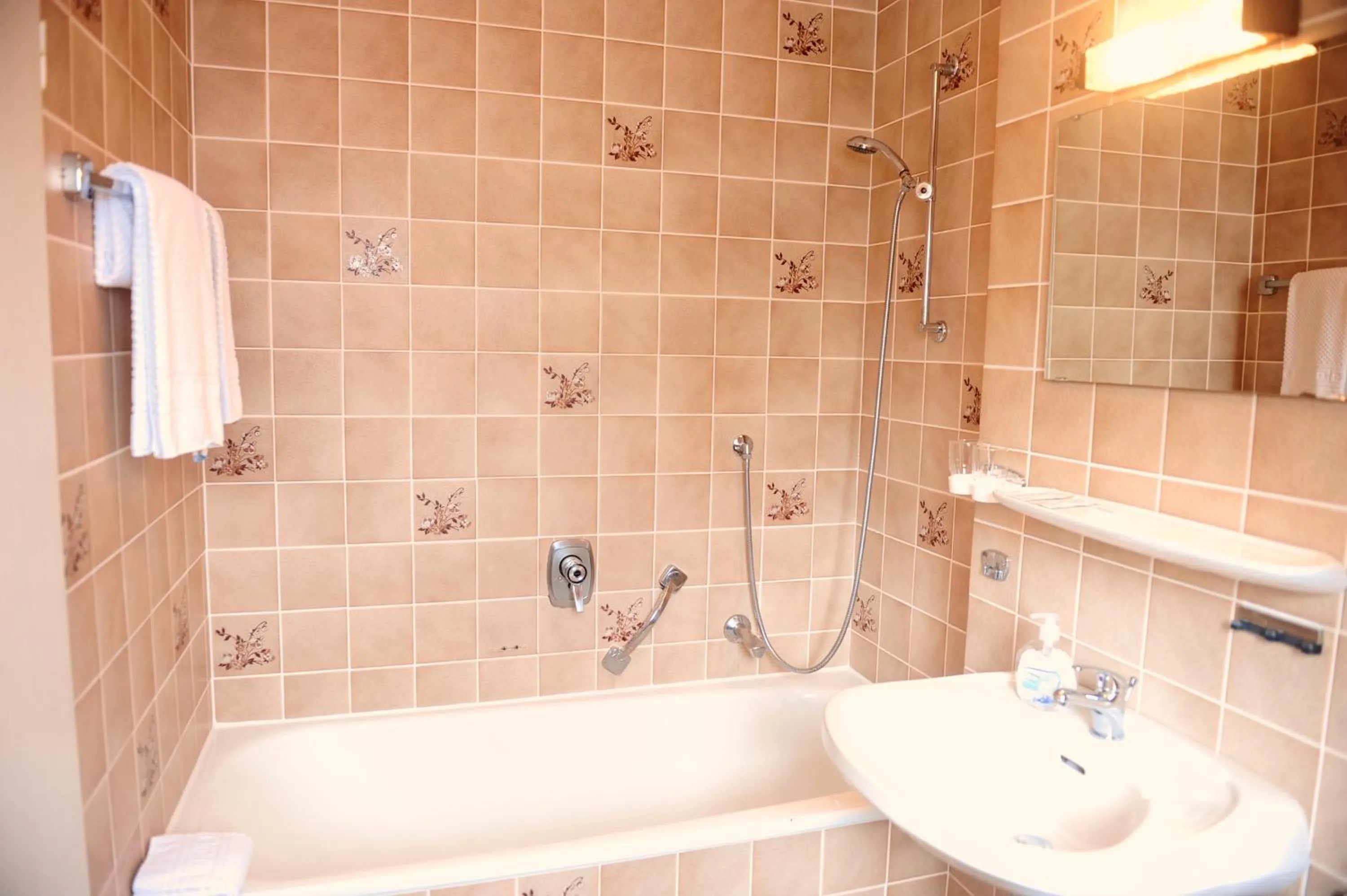 Shower in Hotel Kienberger Hof