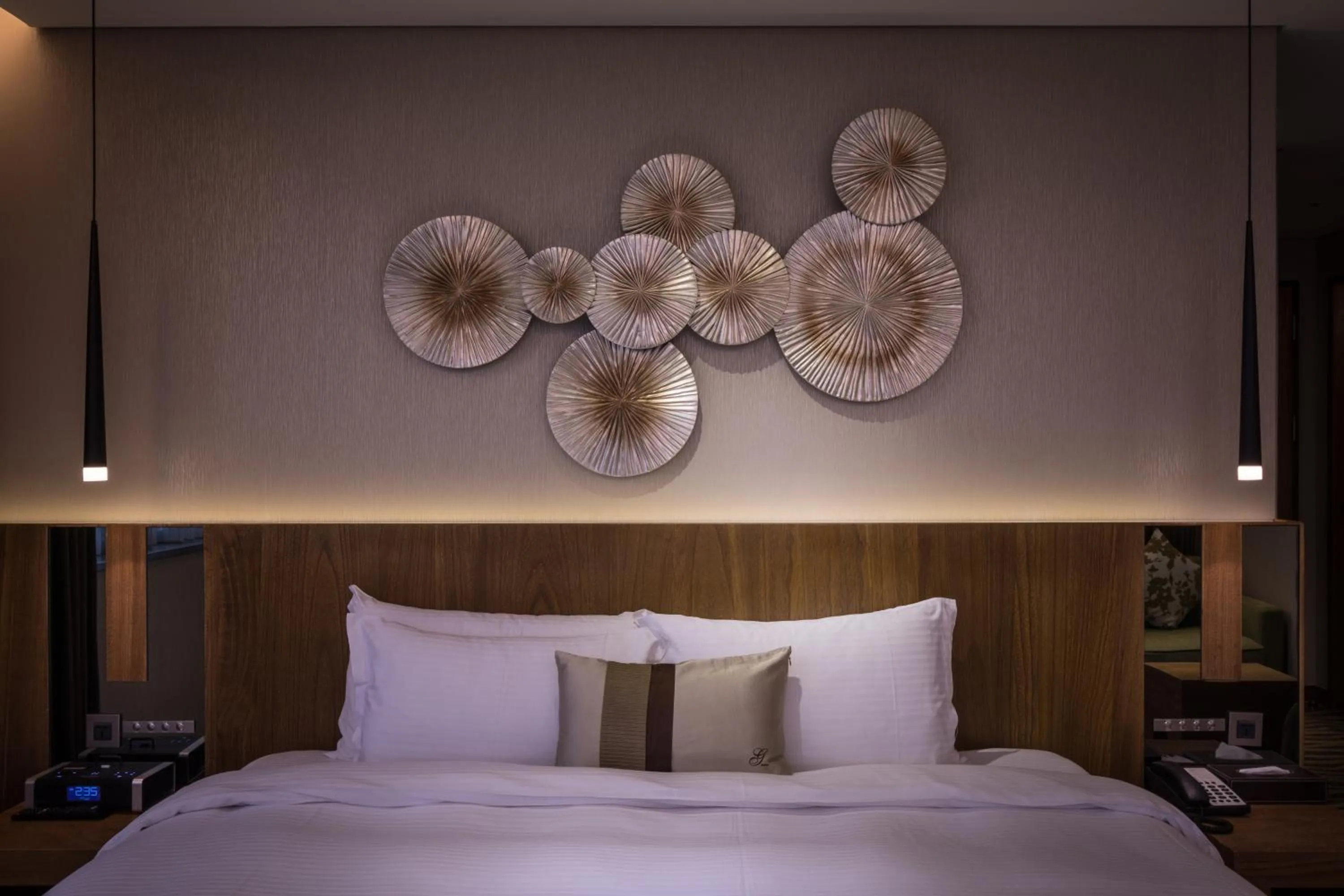 Bed in Green World JianPei