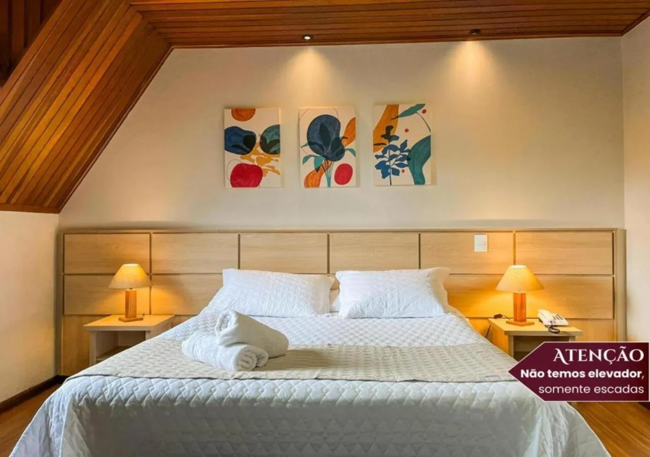 Bedroom, Bed in Hotel Euro Suíte Campos do Jordão By Nacional Inn - A 800 metros da Vila Capivari