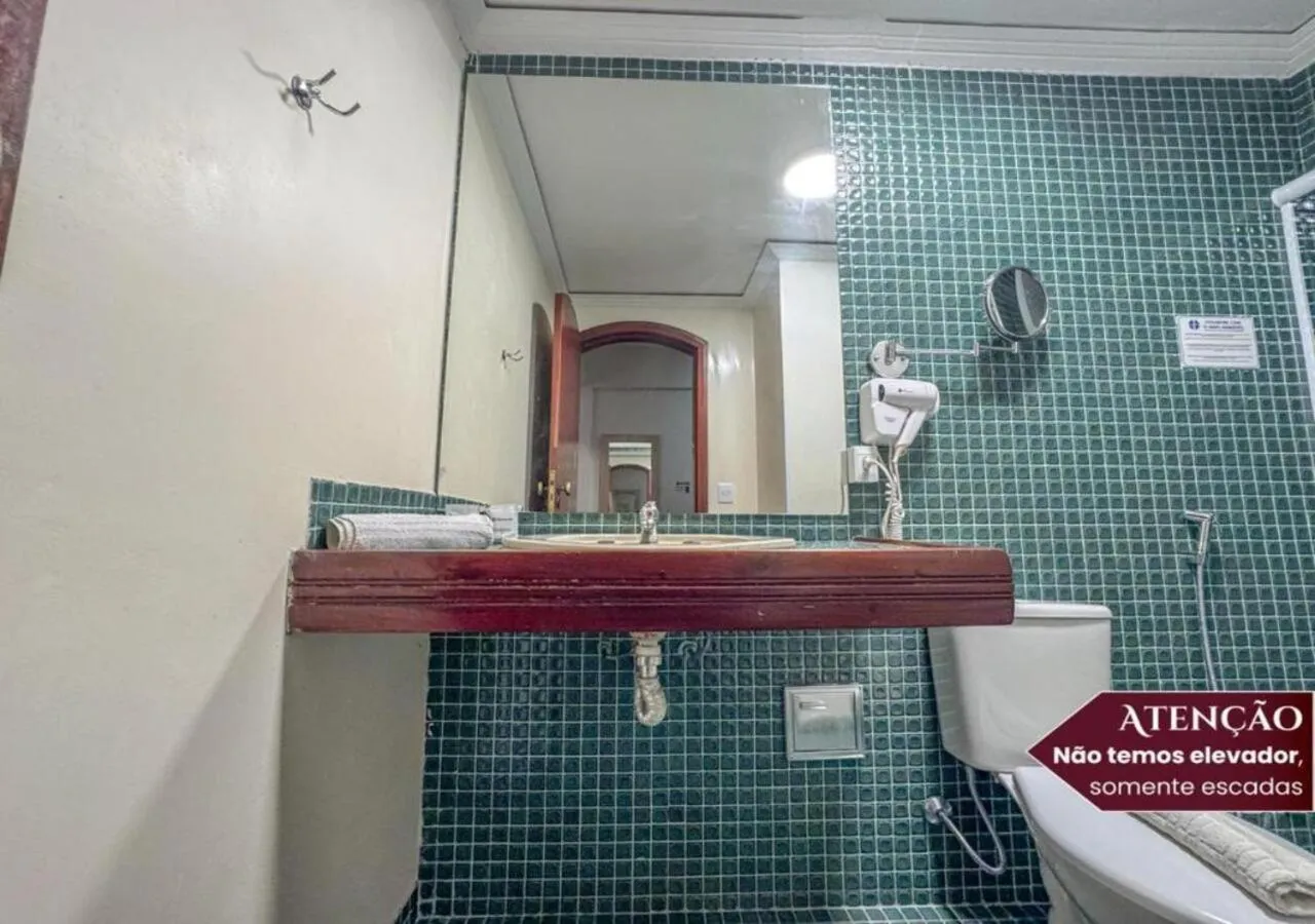 Bathroom in Hotel Euro Suíte Campos do Jordão By Nacional Inn - A 800 metros da Vila Capivari