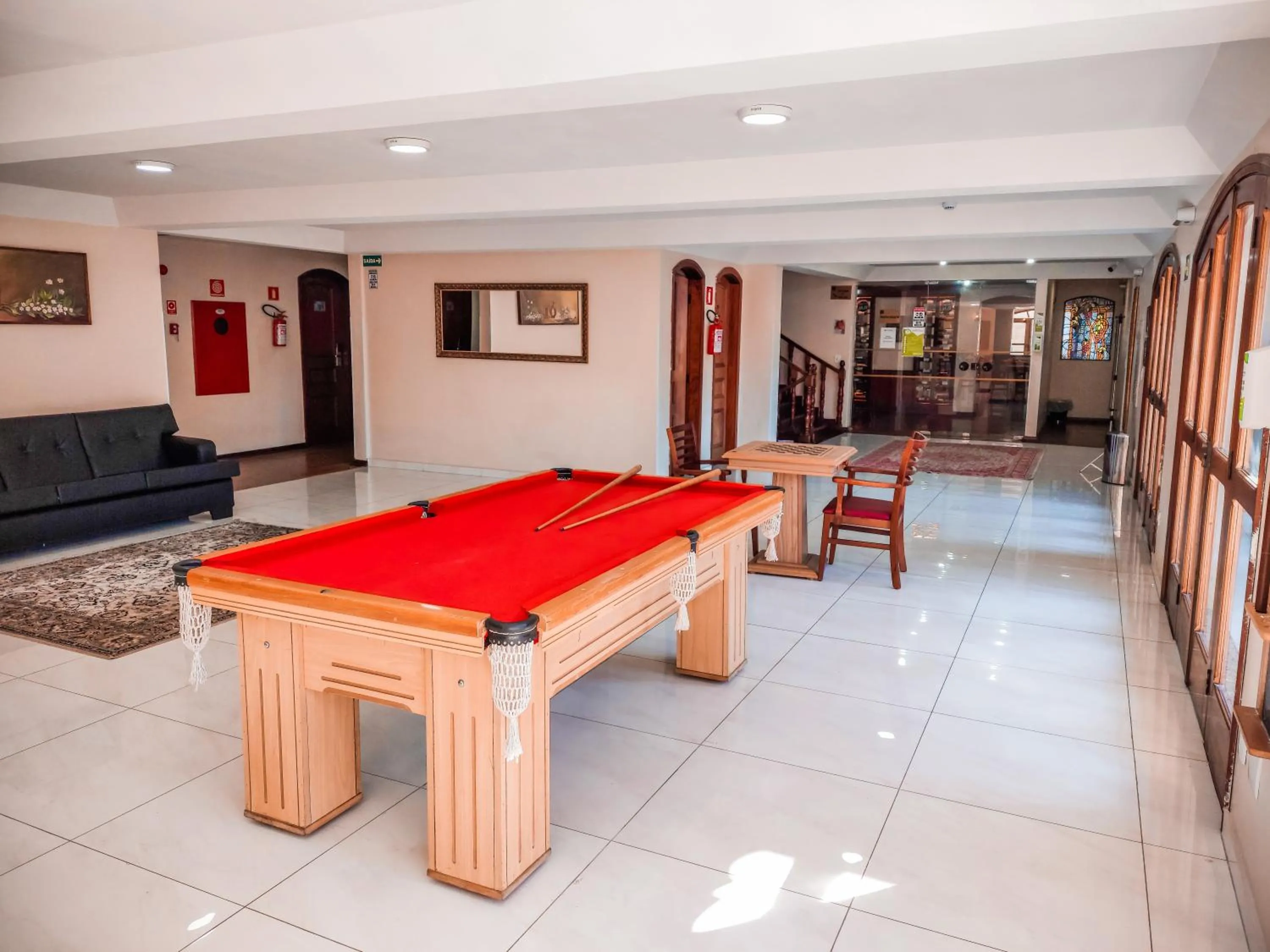 Game Room in Hotel Euro Suíte Campos do Jordão By Nacional Inn - A 800 metros da Vila Capivari