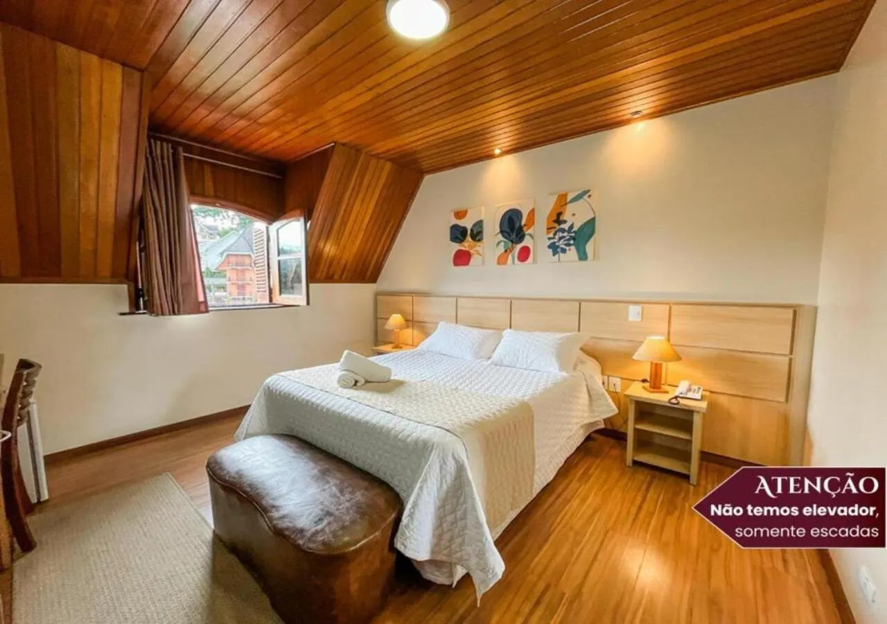 Bedroom, Bed in Hotel Euro Suíte Campos do Jordão By Nacional Inn - A 800 metros da Vila Capivari