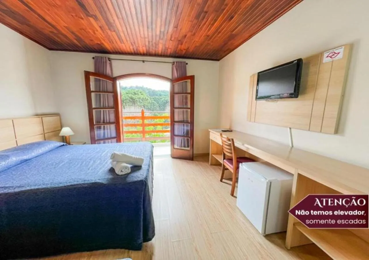 Bedroom, Bed in Hotel Euro Suíte Campos do Jordão By Nacional Inn - A 800 metros da Vila Capivari