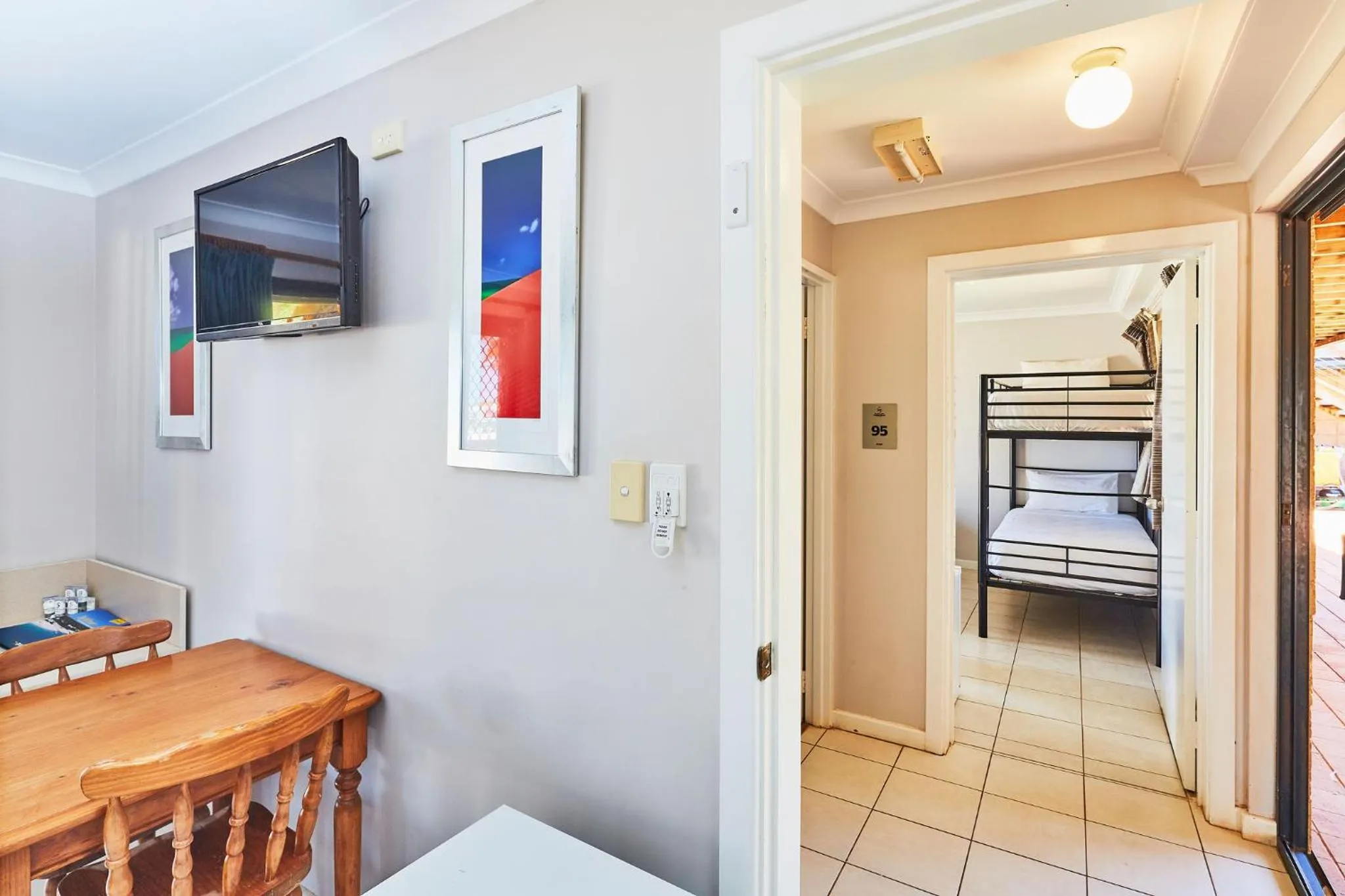 Facade/entrance, Bed in RAC Monkey Mia Dolphin Resort