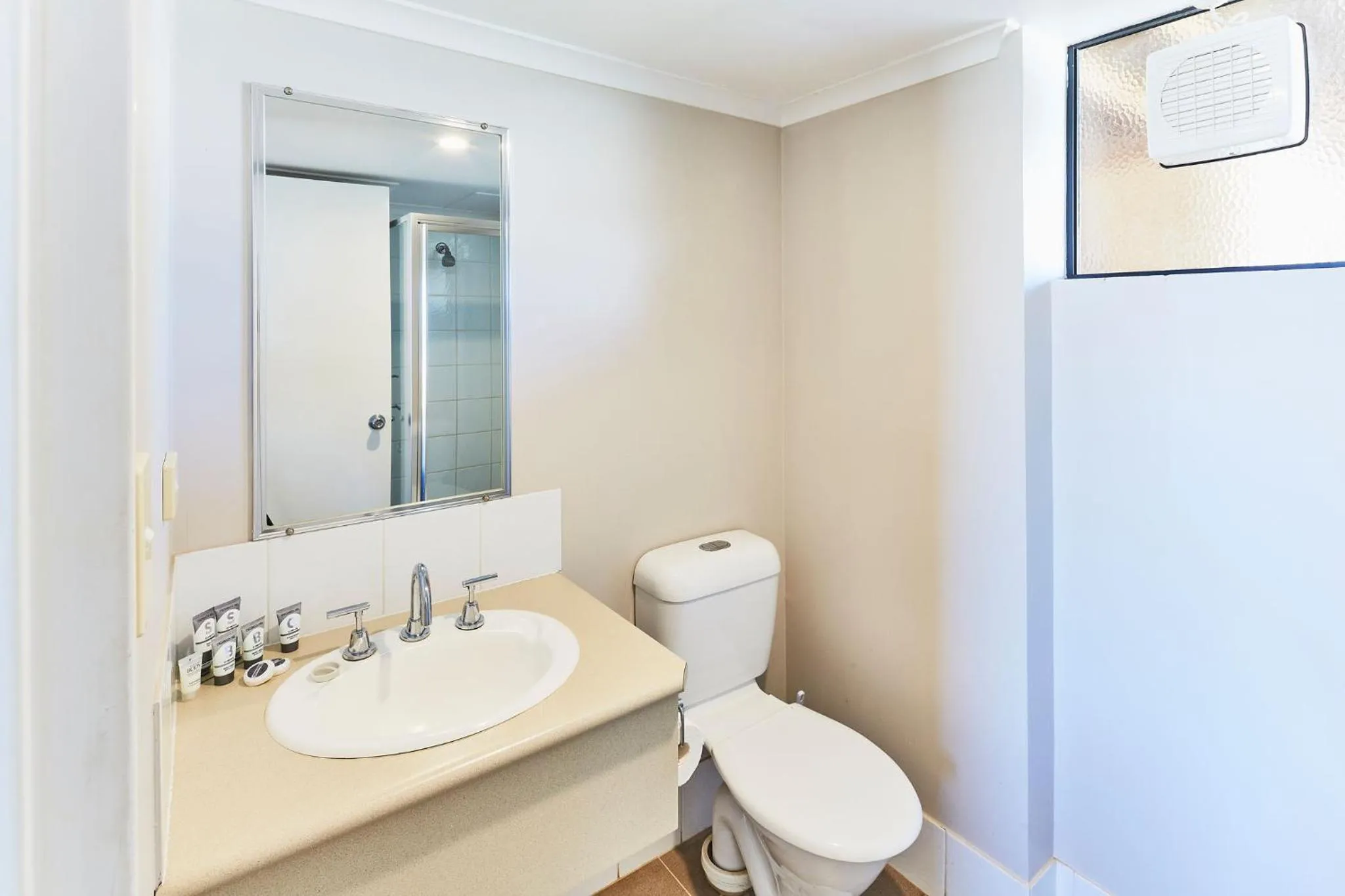 Bathroom in RAC Monkey Mia Dolphin Resort