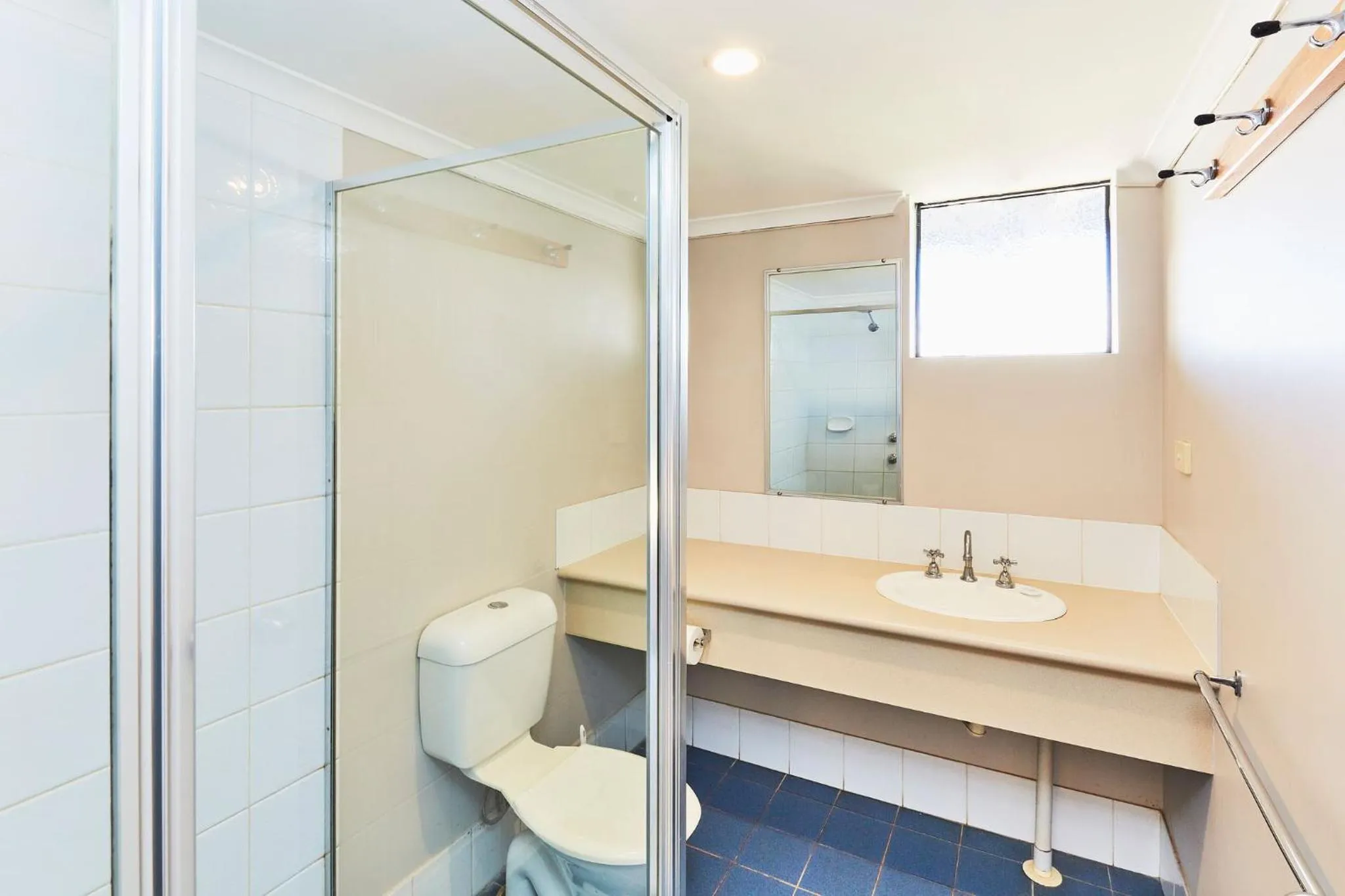 Bathroom in RAC Monkey Mia Dolphin Resort