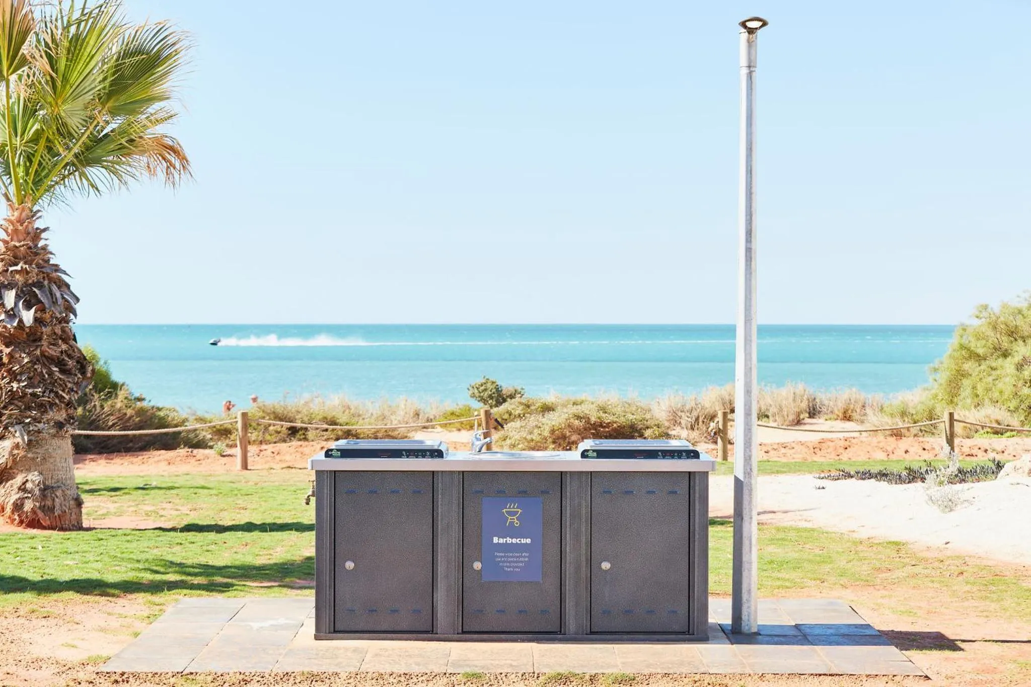 BBQ facilities in RAC Monkey Mia Dolphin Resort