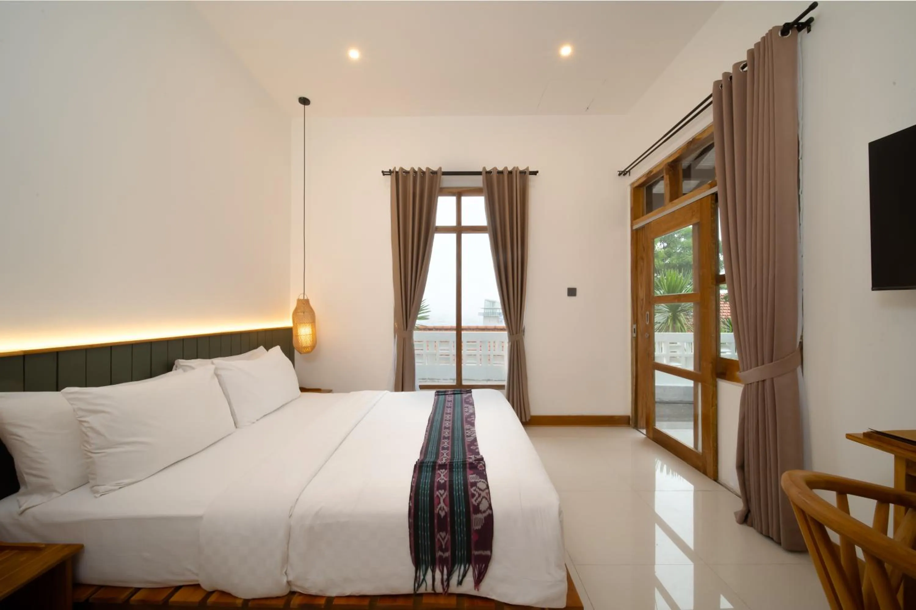 Bed in Green Hill Boutique Hotel