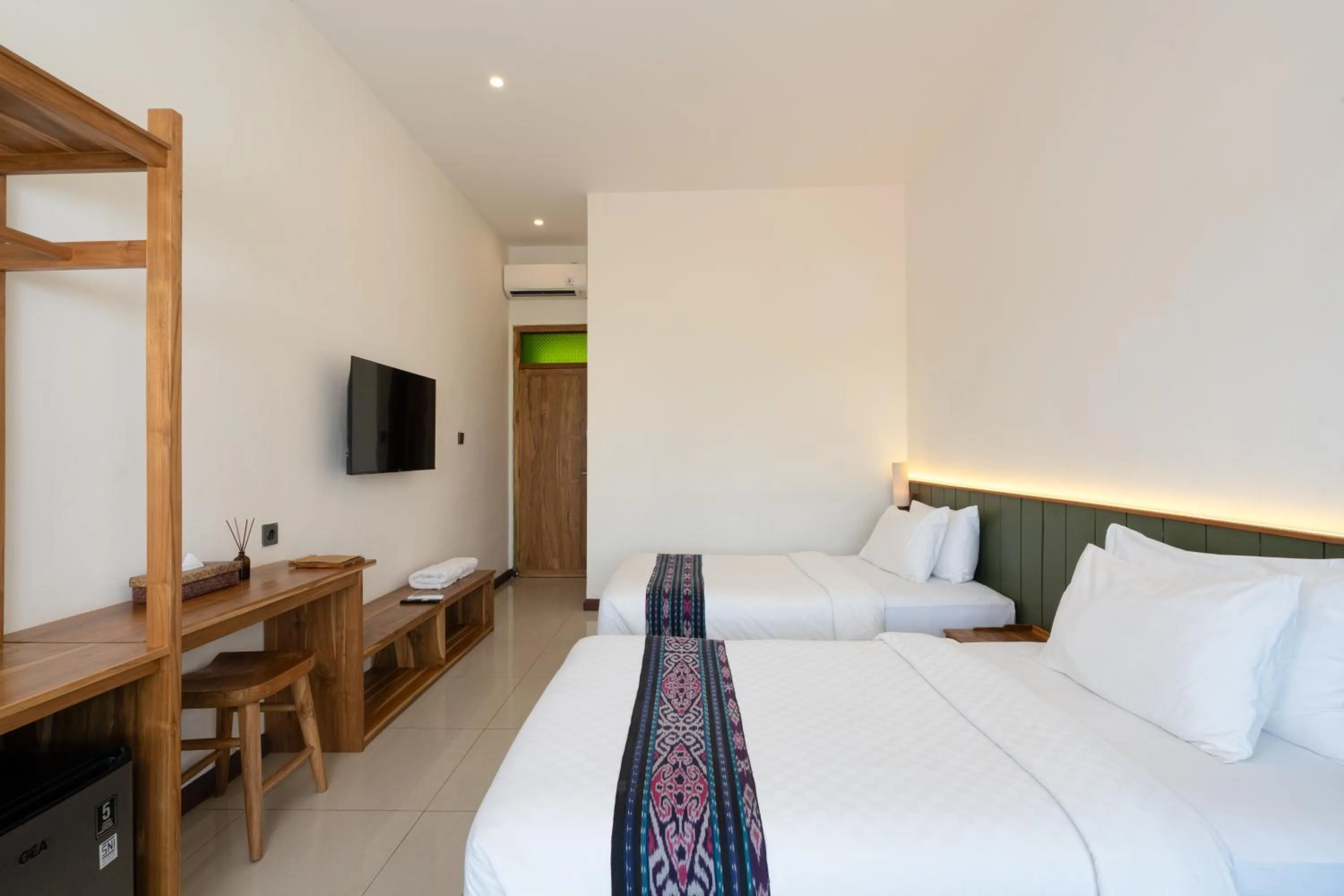 TV and multimedia, Bed in Green Hill Boutique Hotel