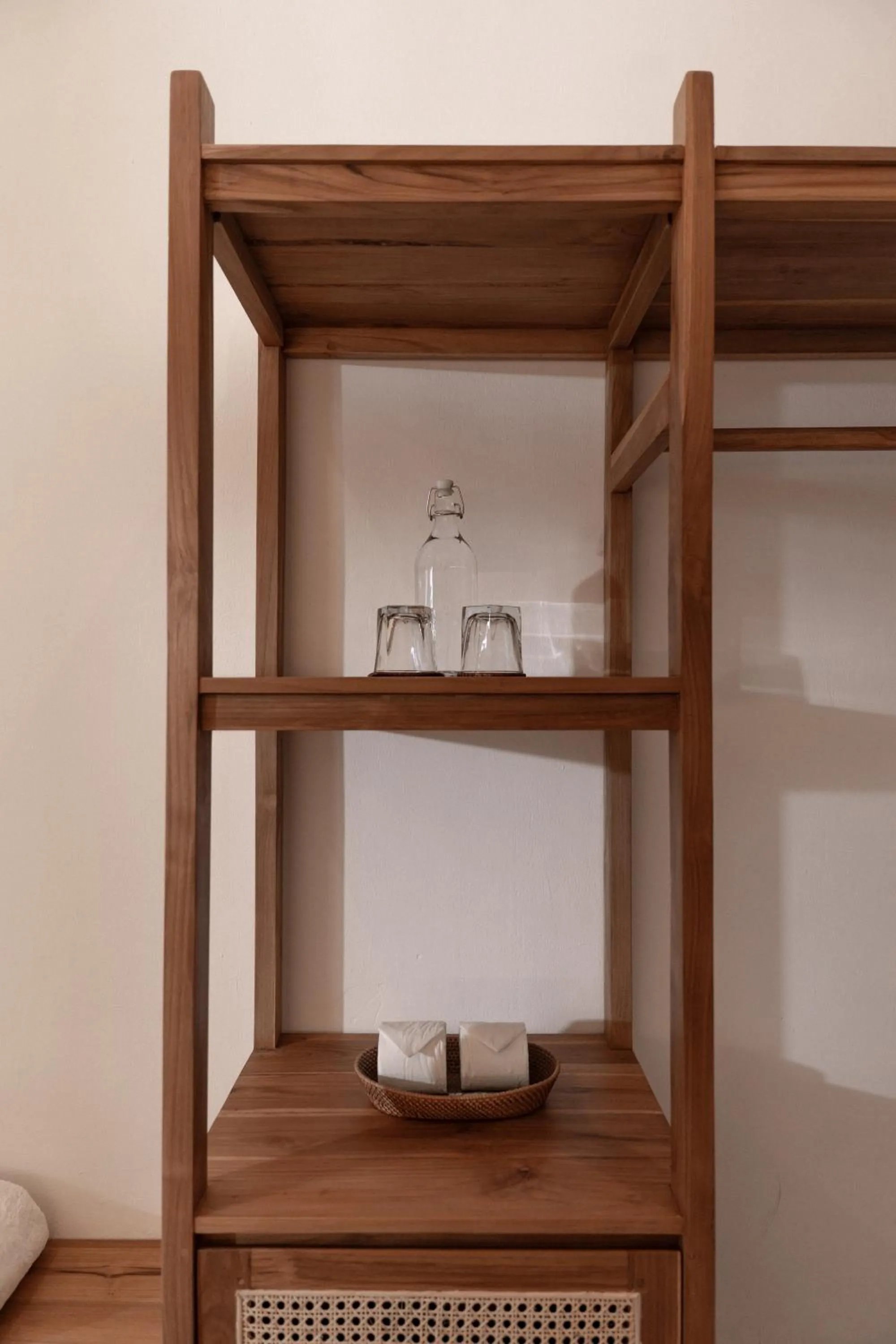 wardrobe in Green Hill Boutique Hotel