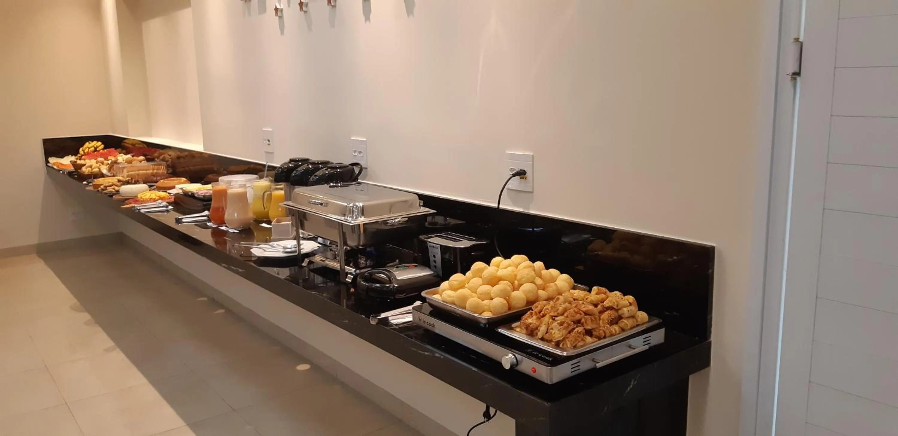 Breakfast in Ipê Palace Hotel