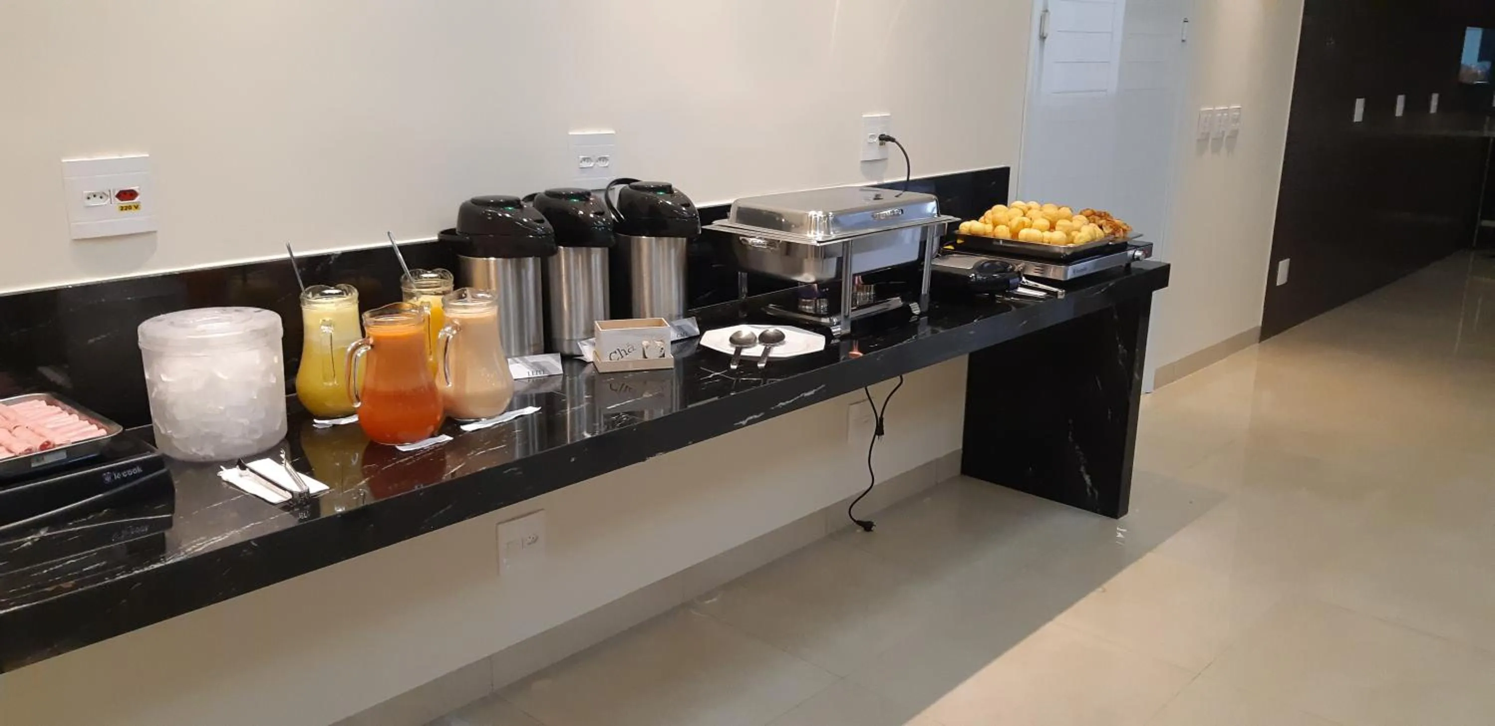 Breakfast in Ipê Palace Hotel