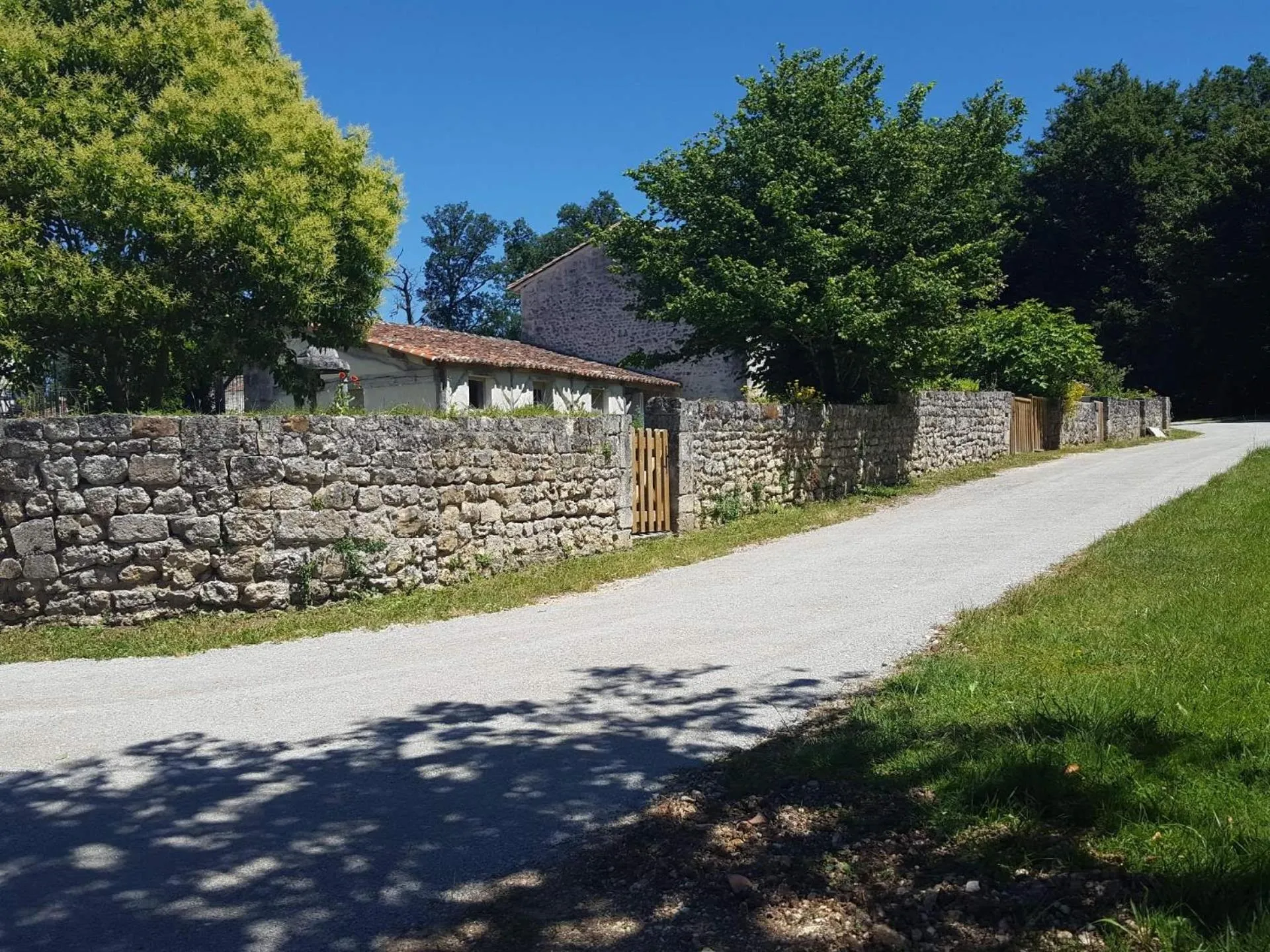 Property building in Montboulard