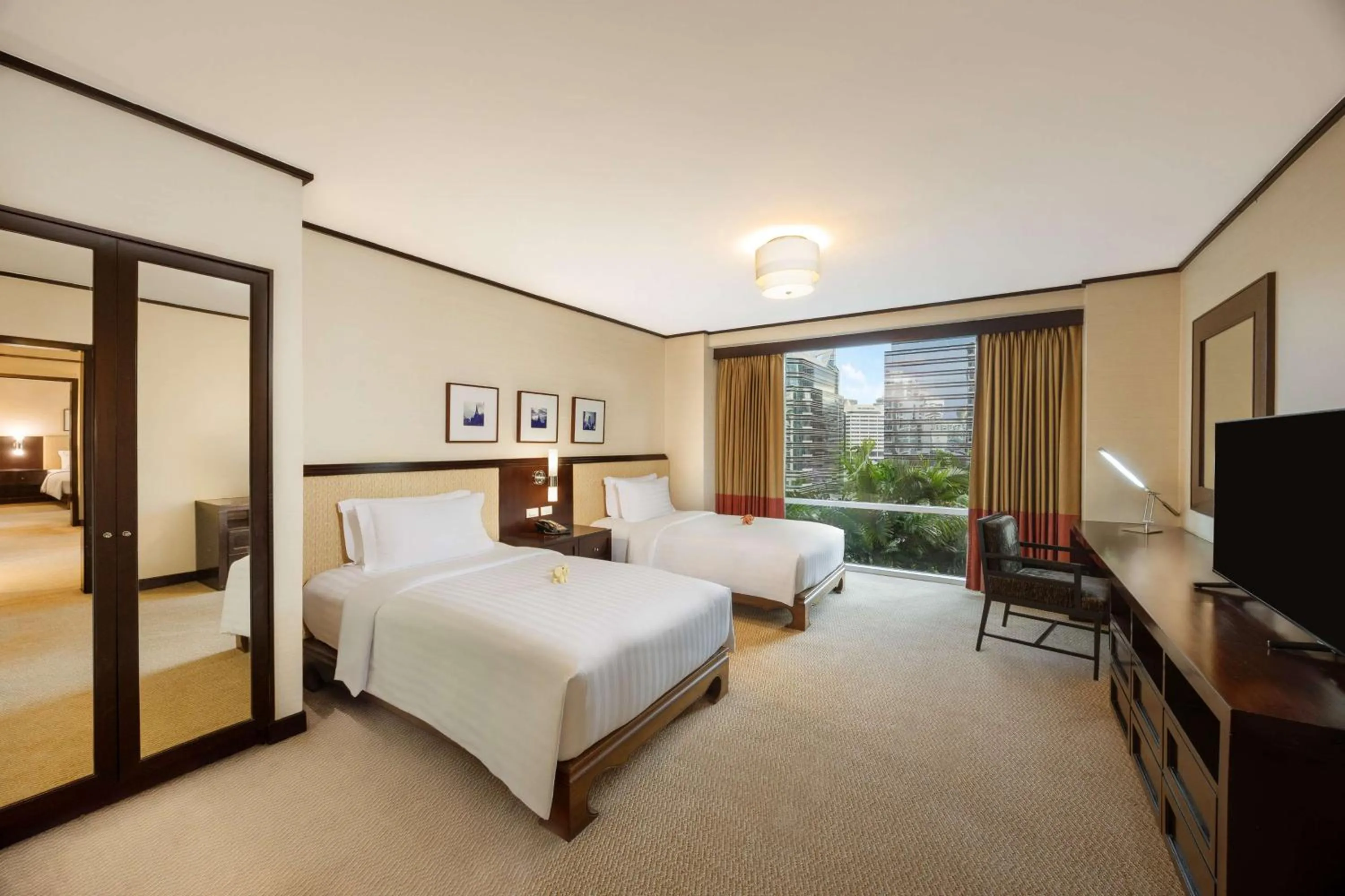 Bed in Conrad Bangkok Residences