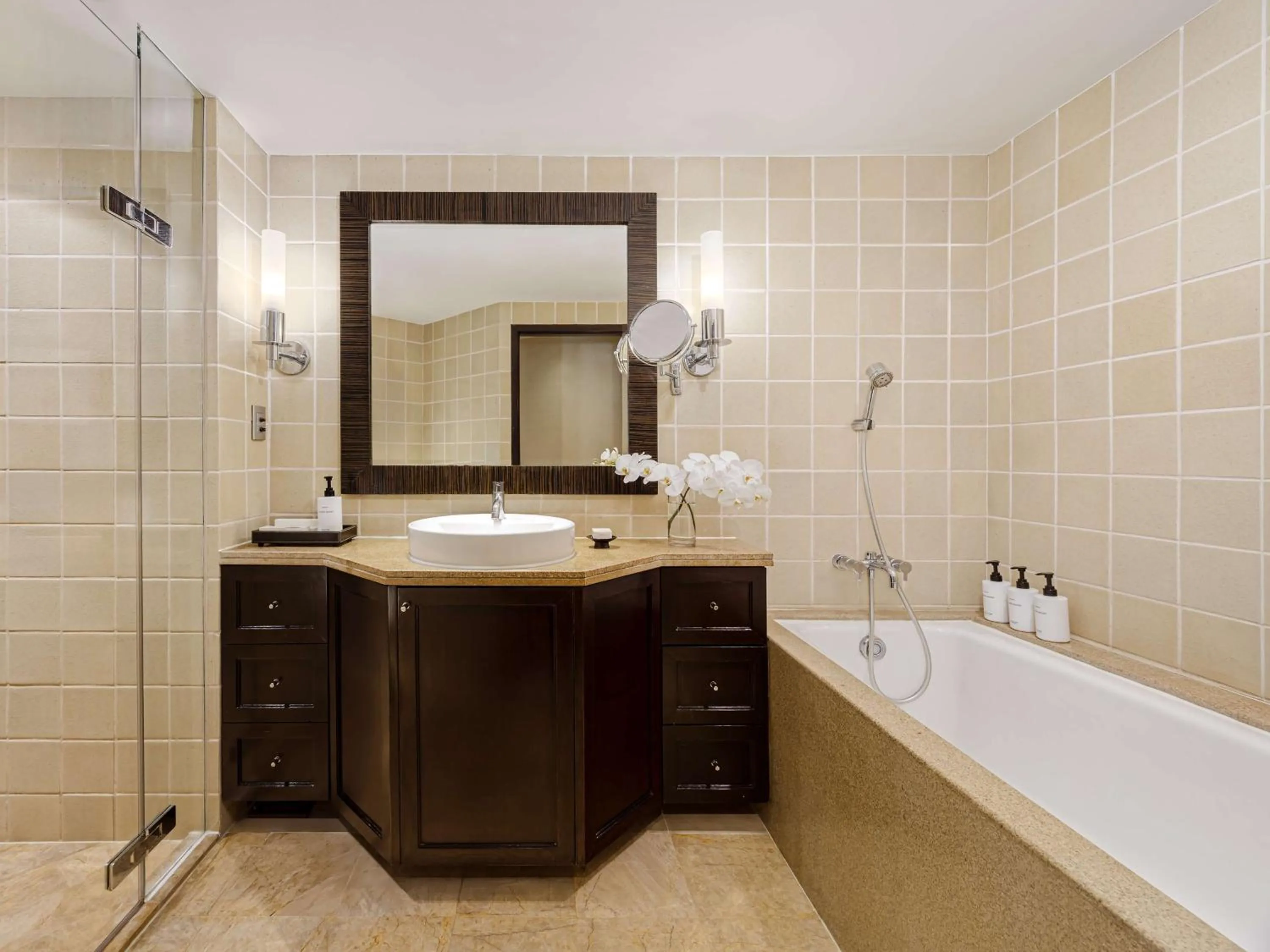 Bathroom in Conrad Bangkok Residences