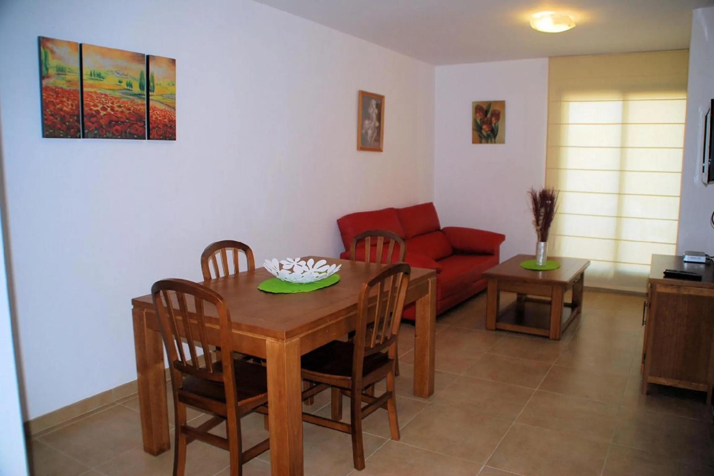 Dining area in Apartamentos Plaza