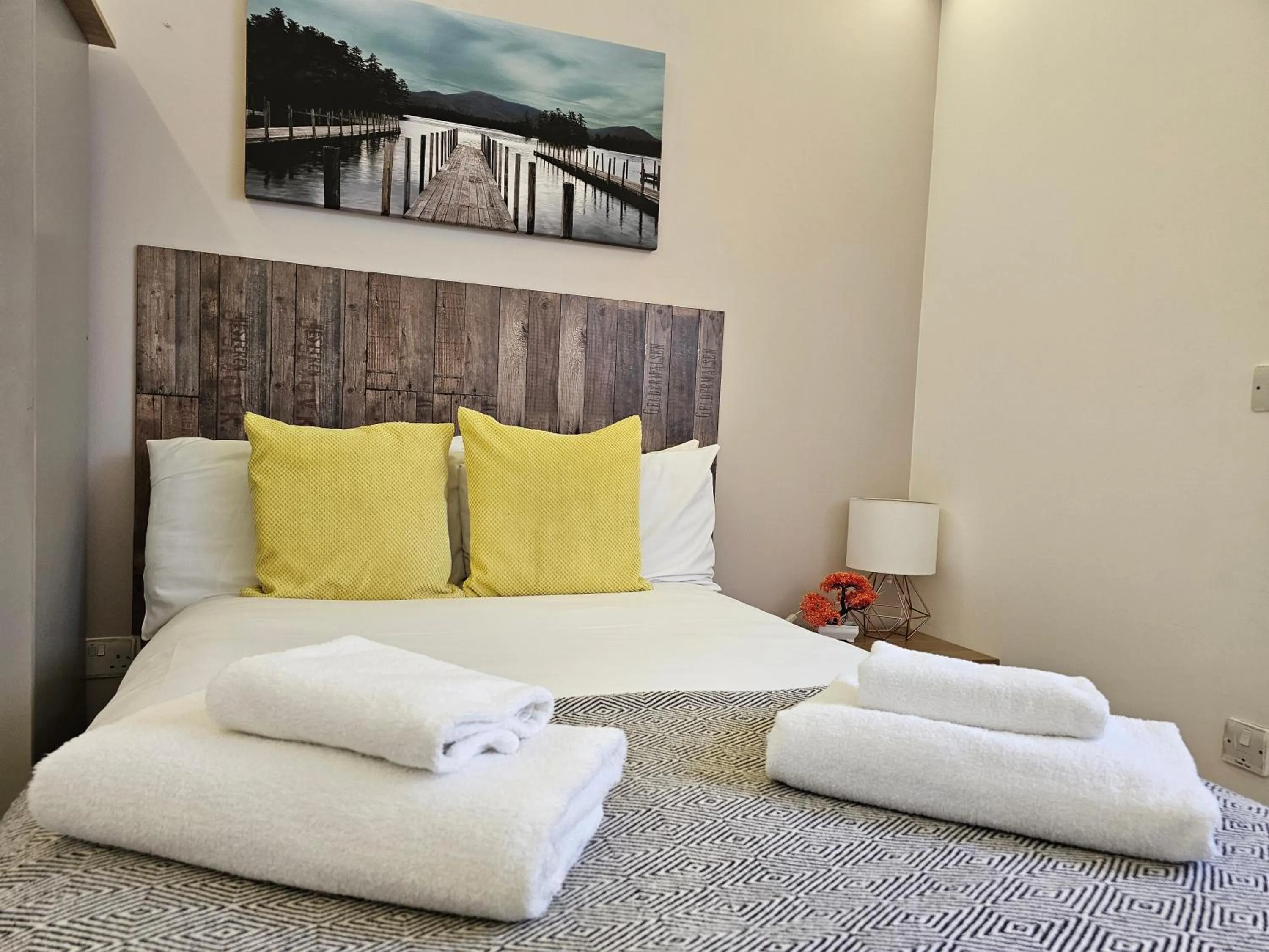 Bed in London Stay Apartments