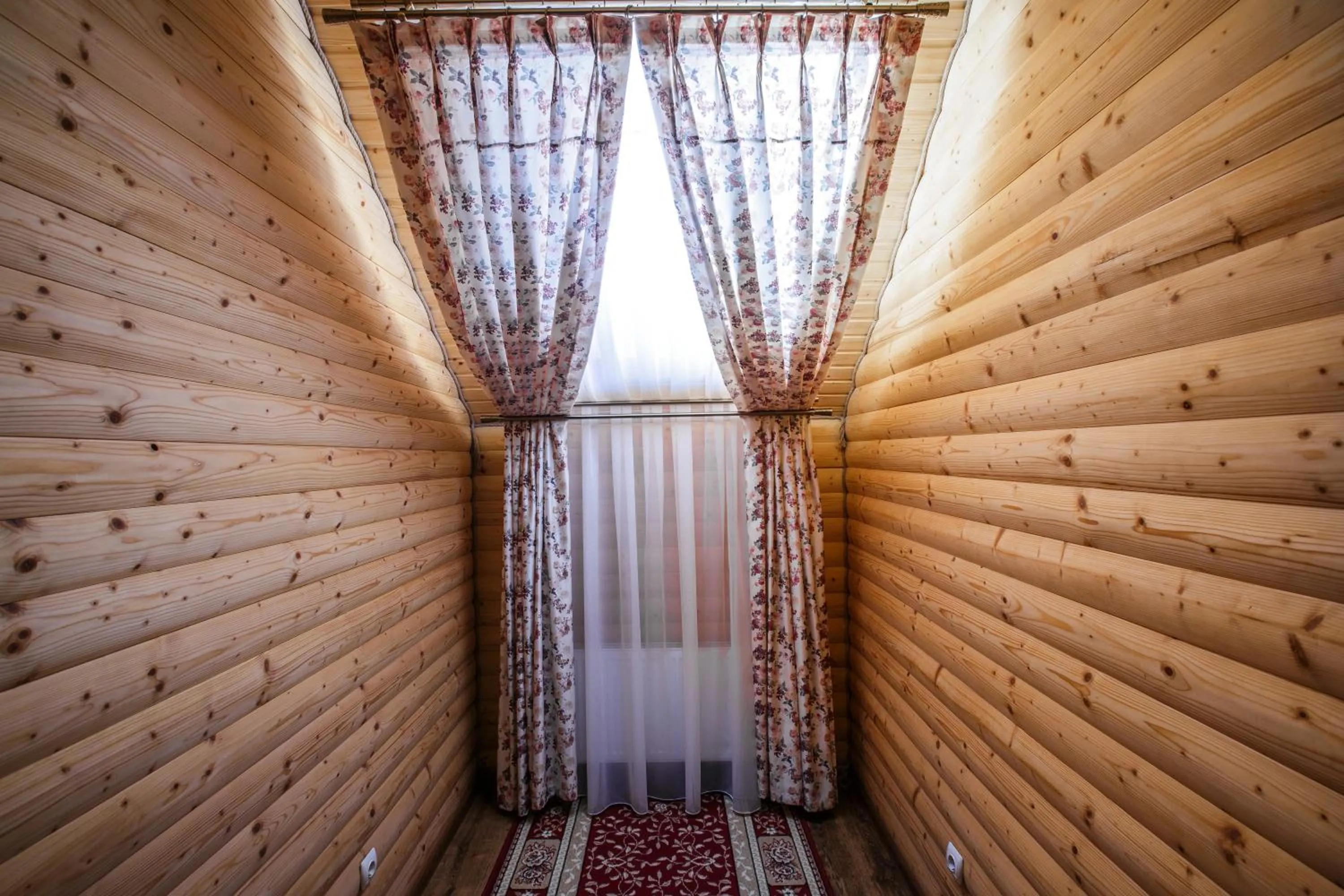 Decorative detail in Anastasiya GOLD