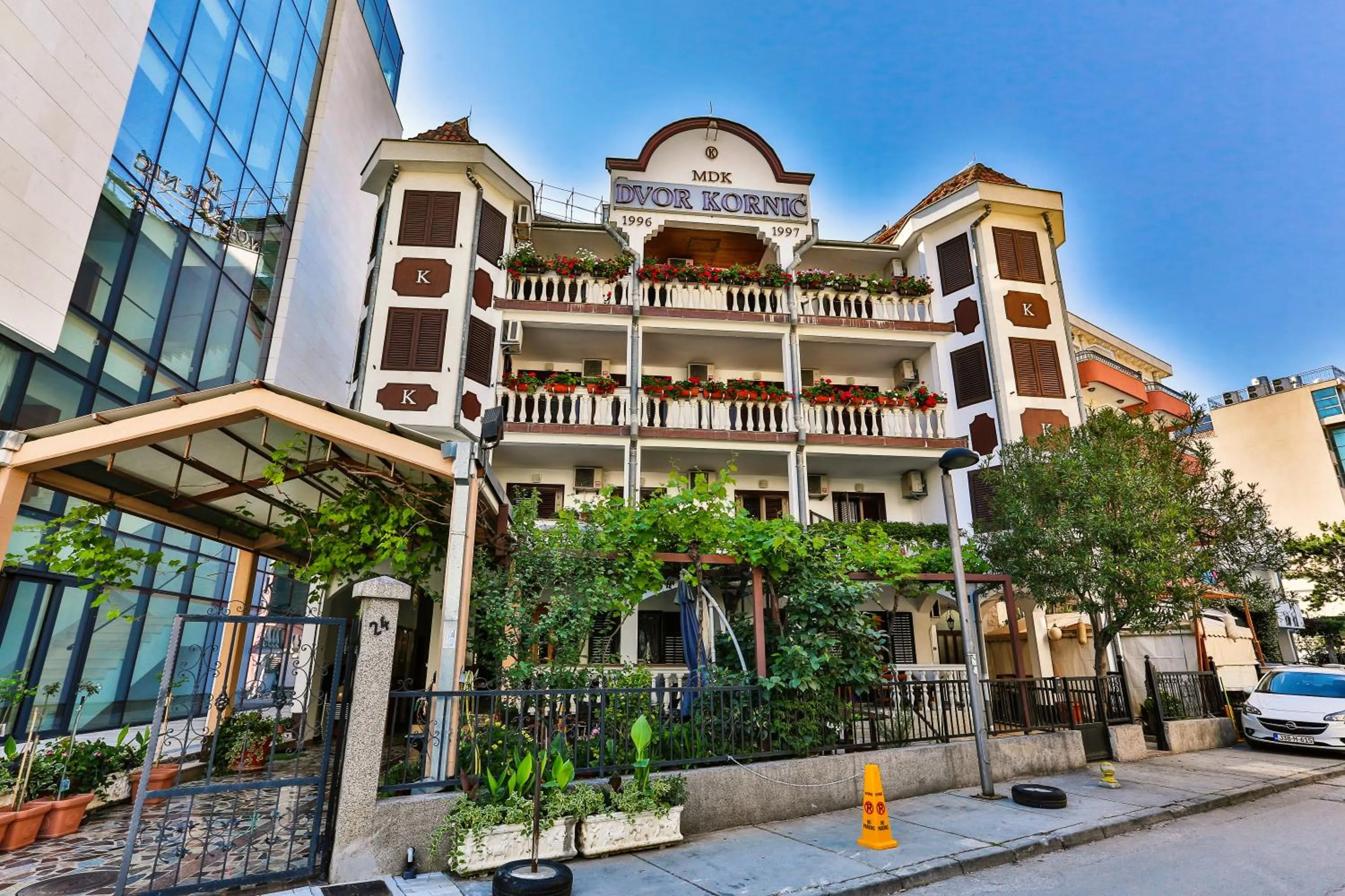 Property building in Villa Dvor Kornic