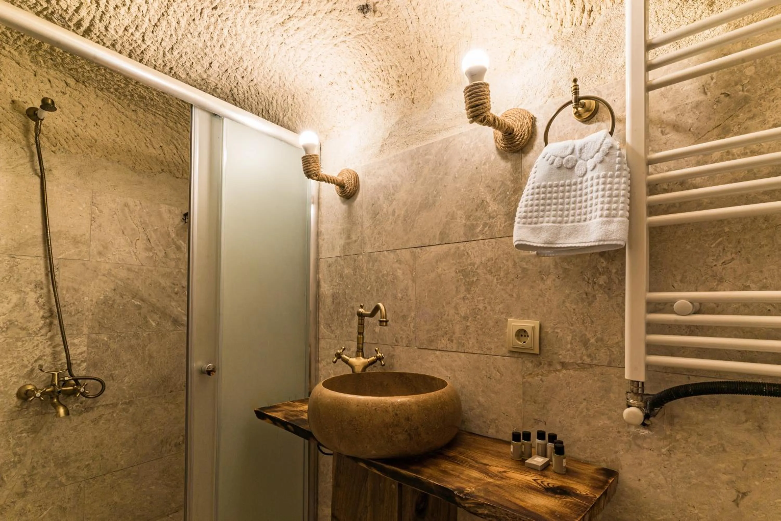 Other in Cappadocia Ennar Cave Swimming Pool Hot & SPA