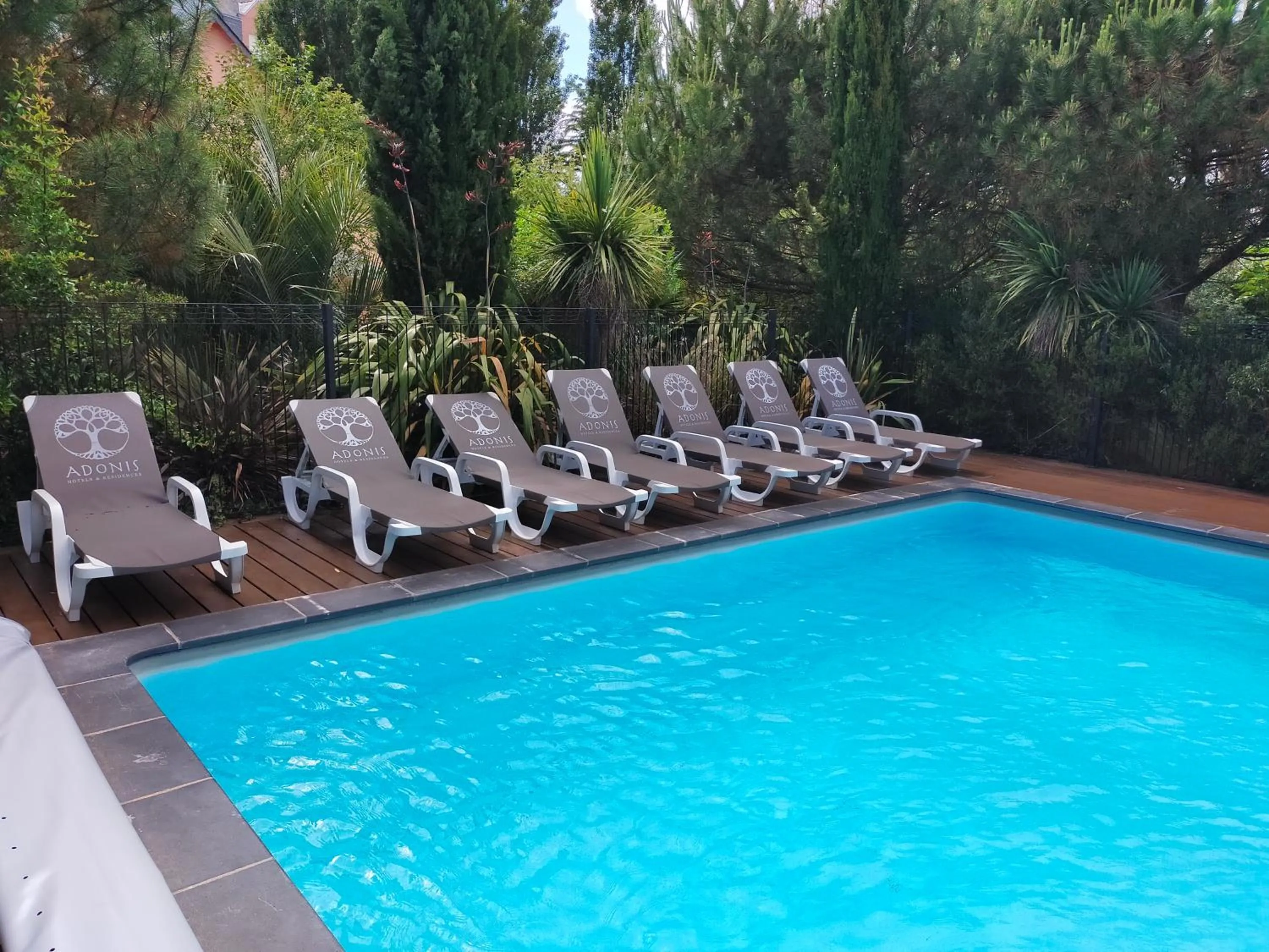 Swimming pool in Adonis La Baule