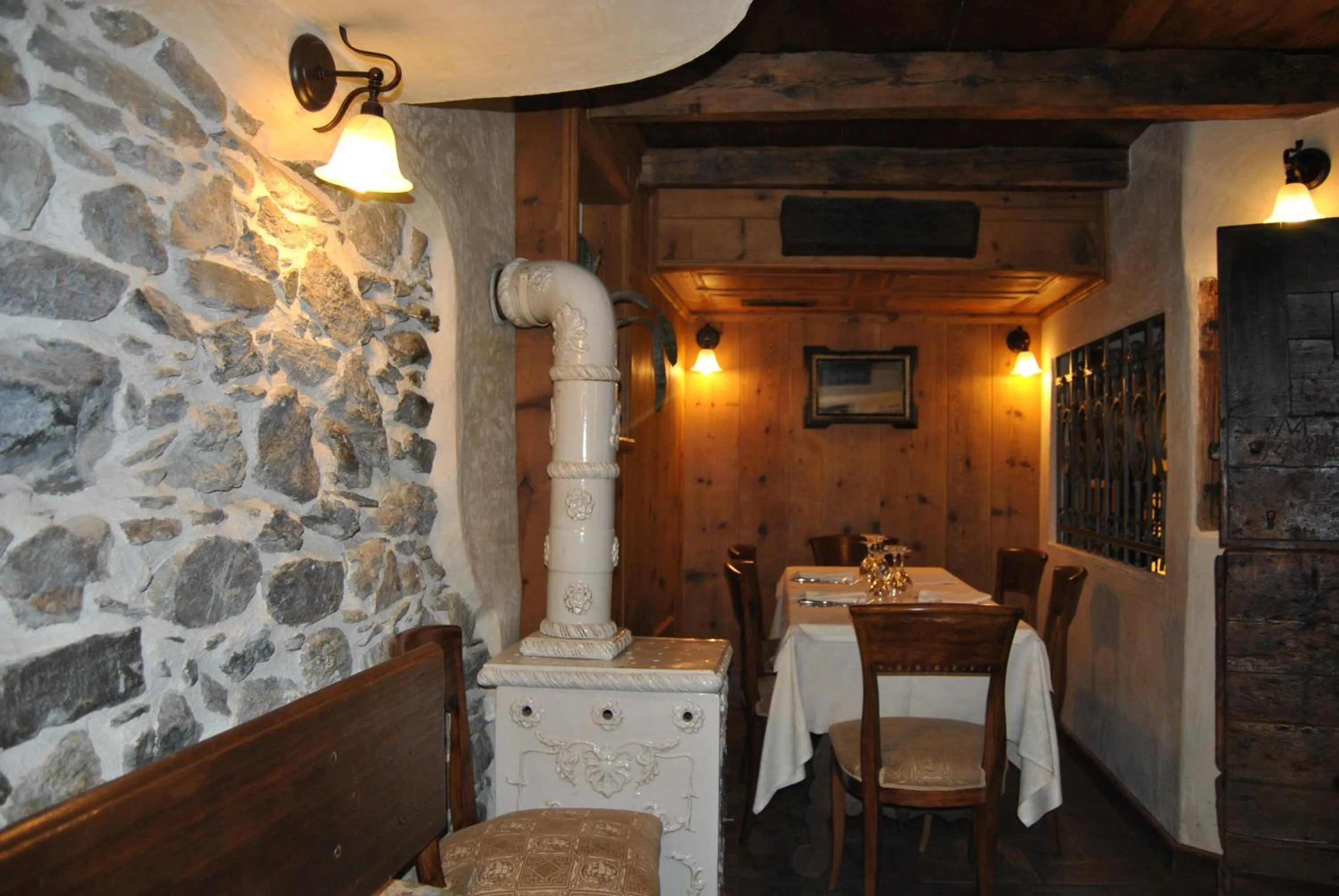 Restaurant/places to eat in Casa Vacanza La Rocca