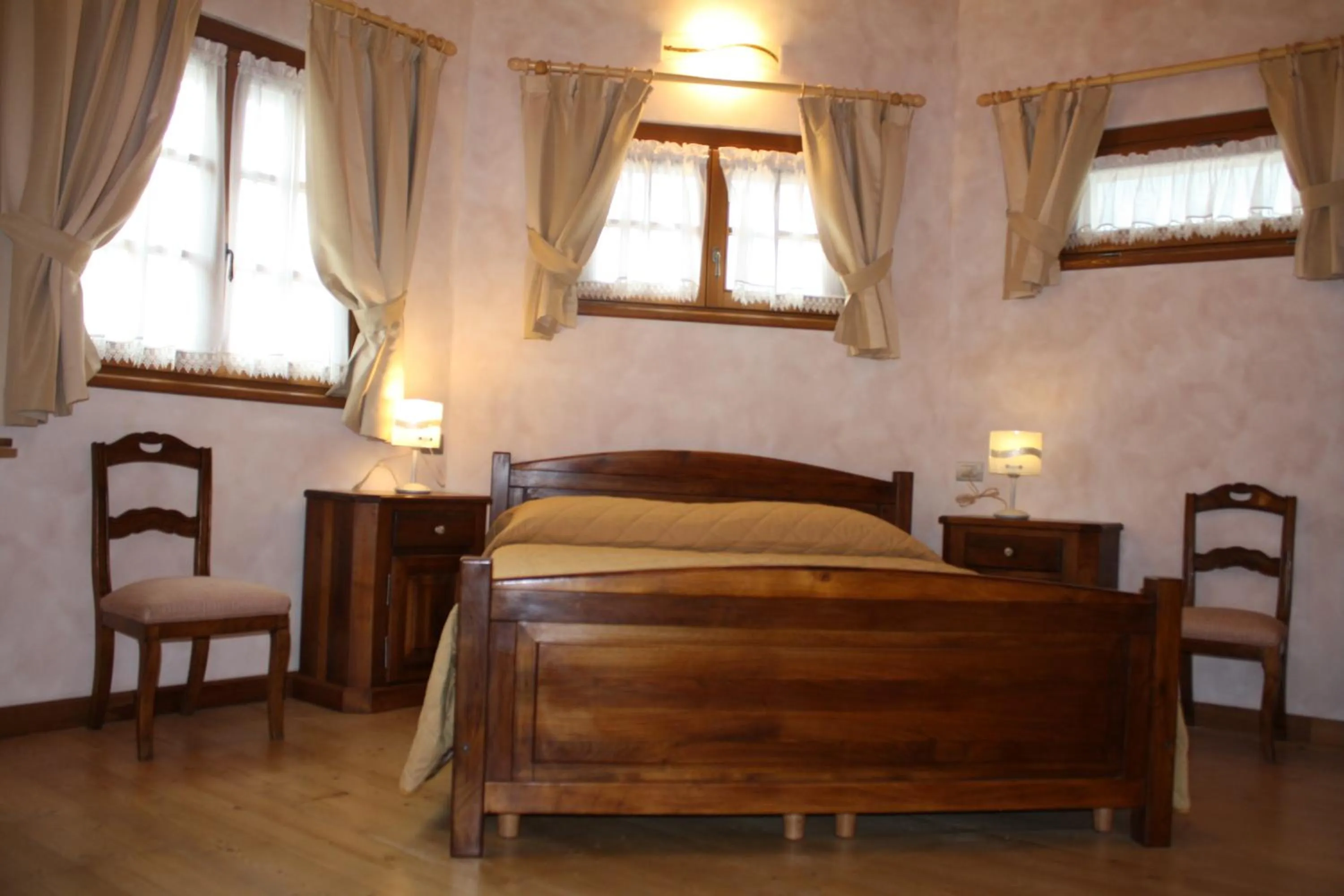 Bedroom, Bed in Casa Vacanza La Rocca