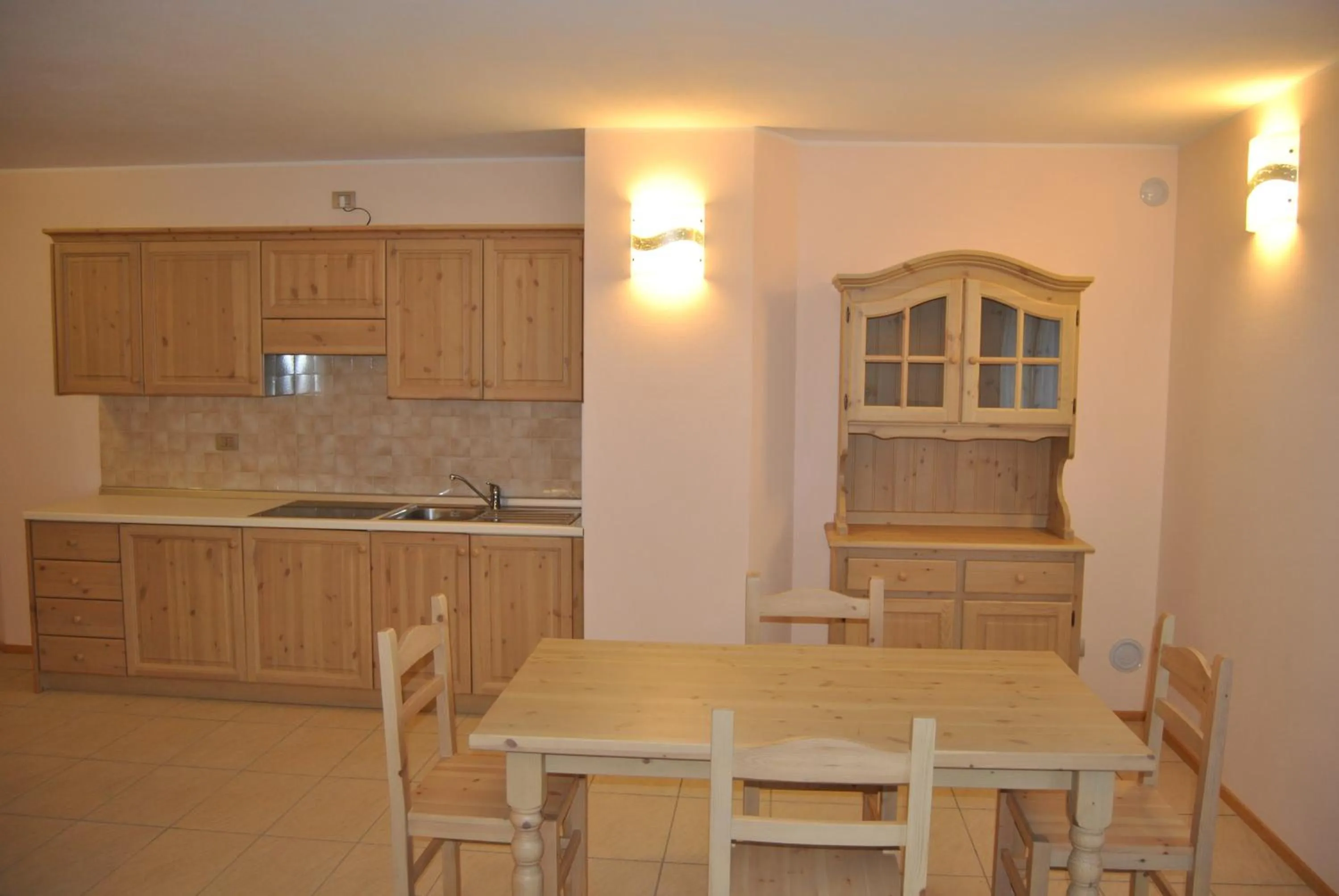 Kitchen or kitchenette in Casa Vacanza La Rocca