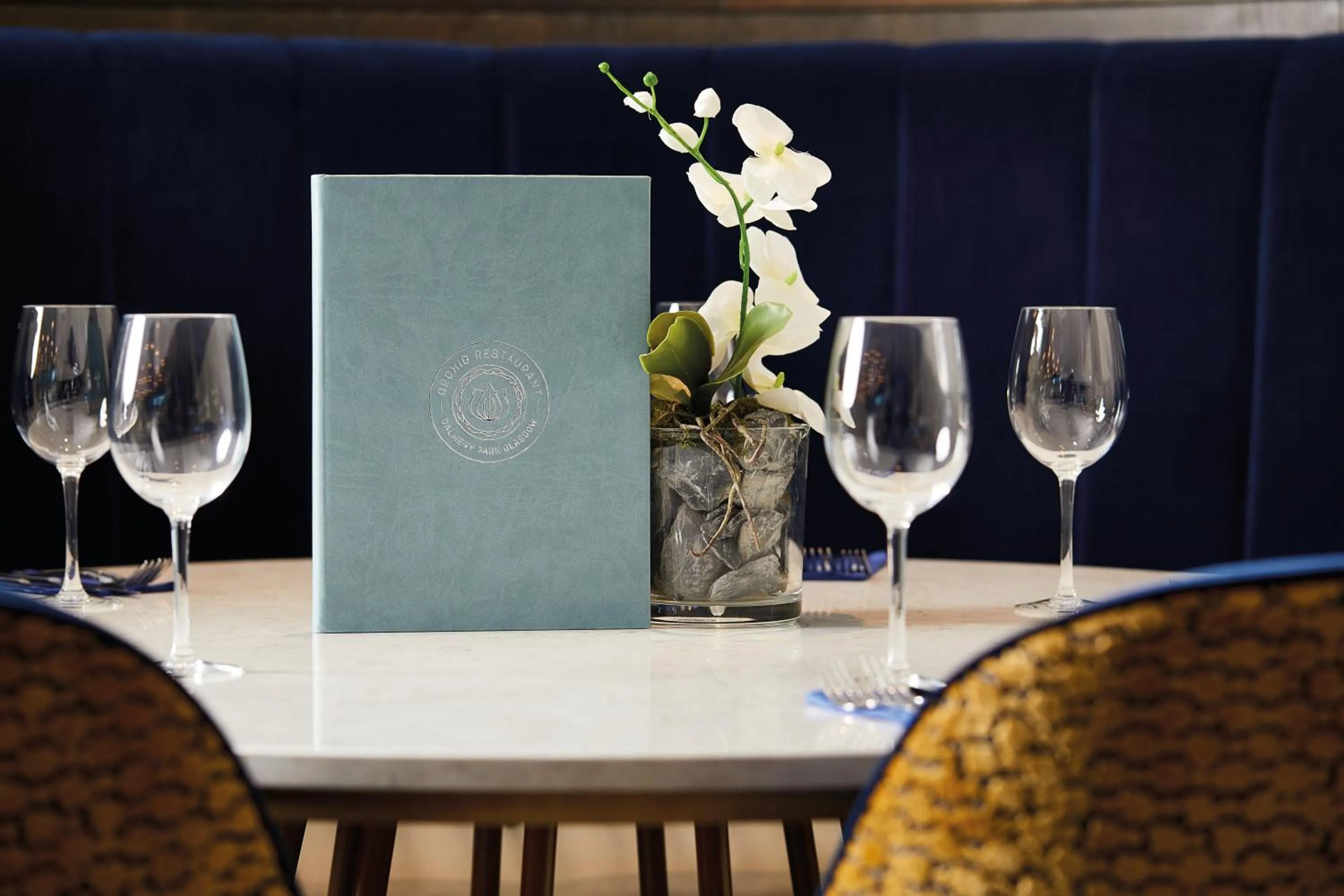 Drinks in Dalmeny Park House Hotel