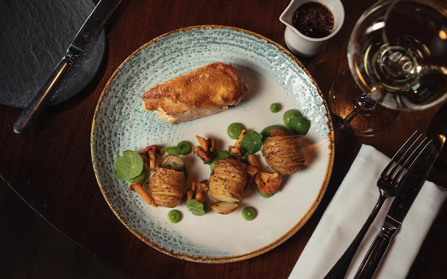 Restaurant/places to eat in Aviator Hampshire