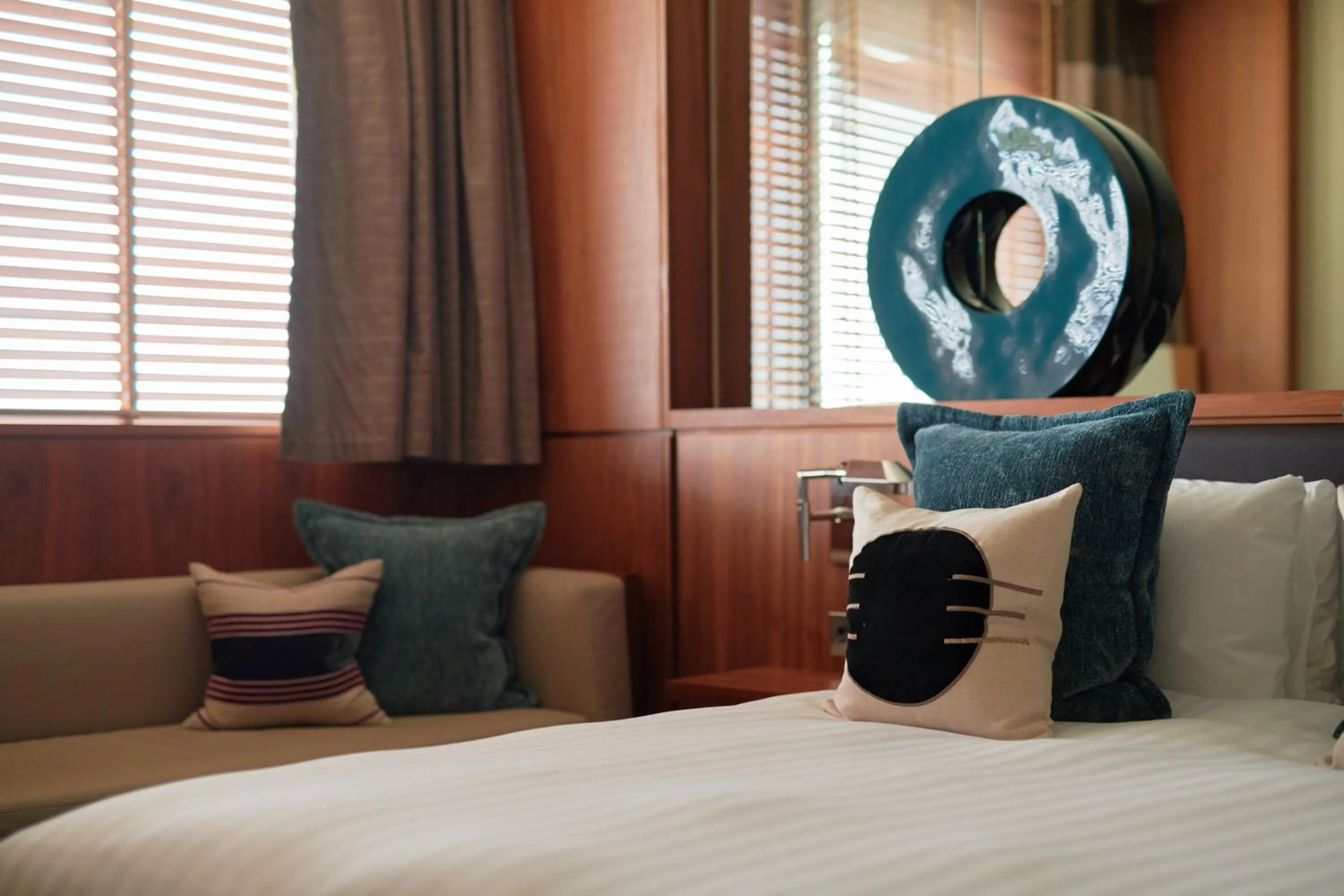 Bedroom, Bed in Aviator Hampshire