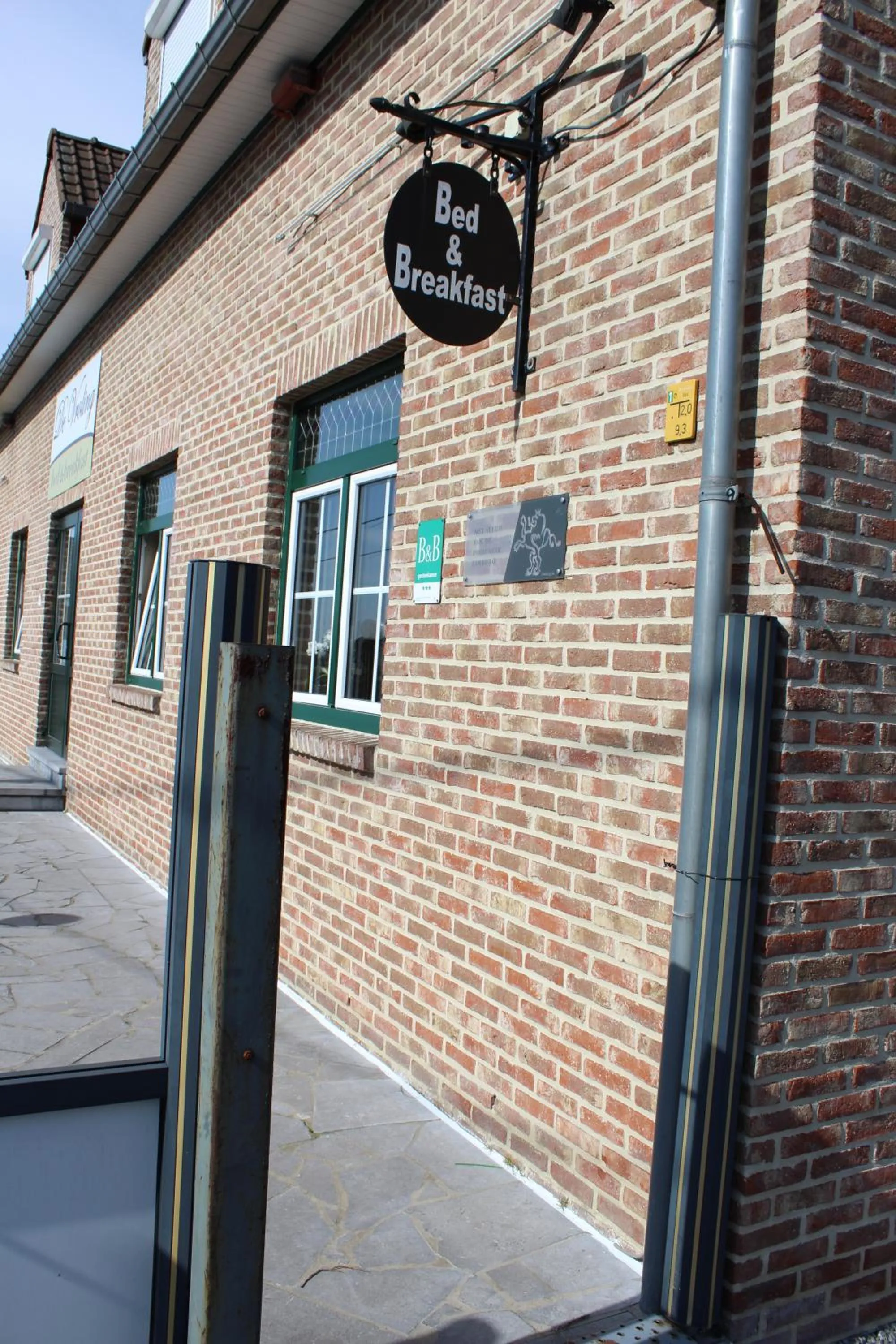 Facade/entrance in B&B De Vroling