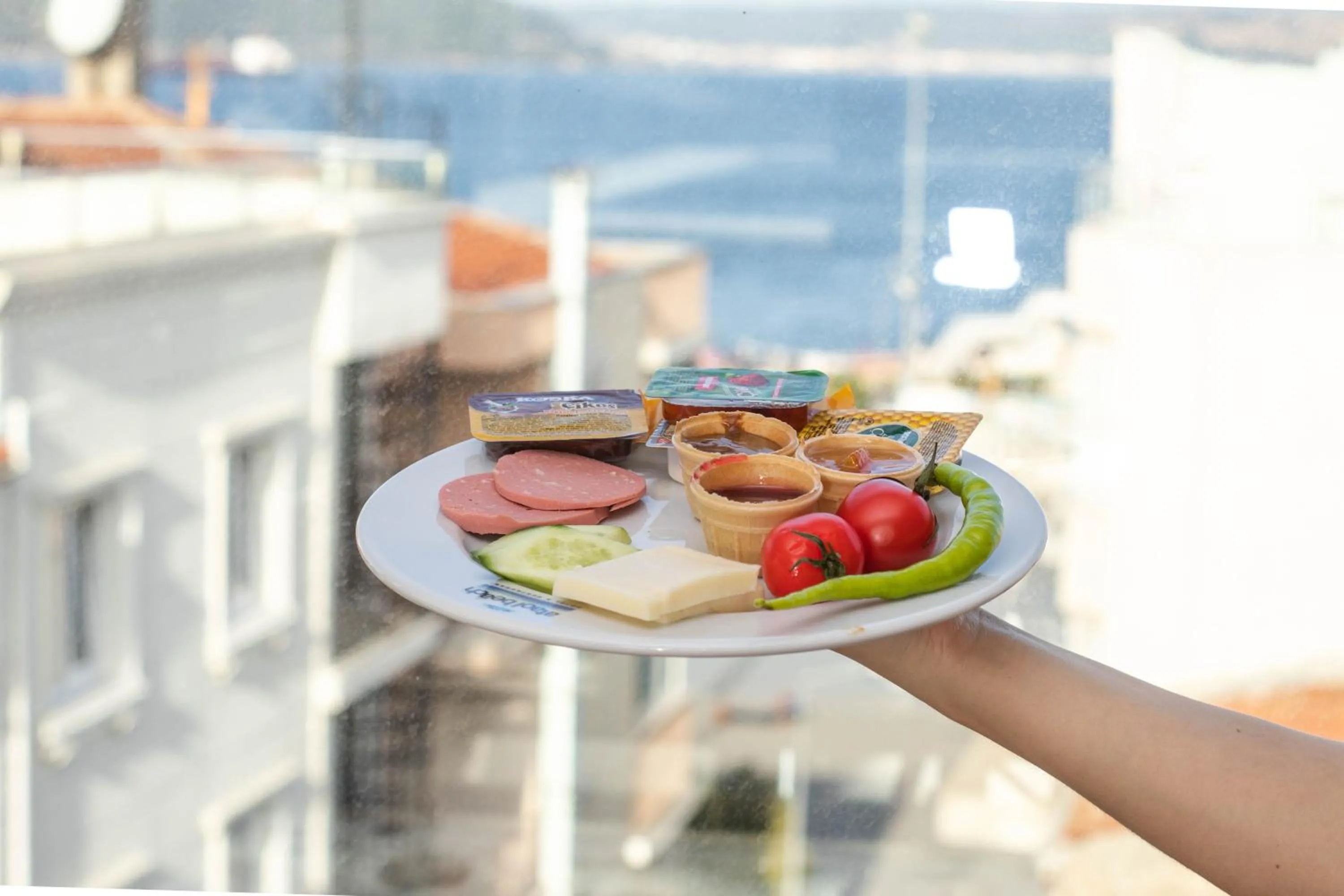 Food and drinks in Hotel Pelit