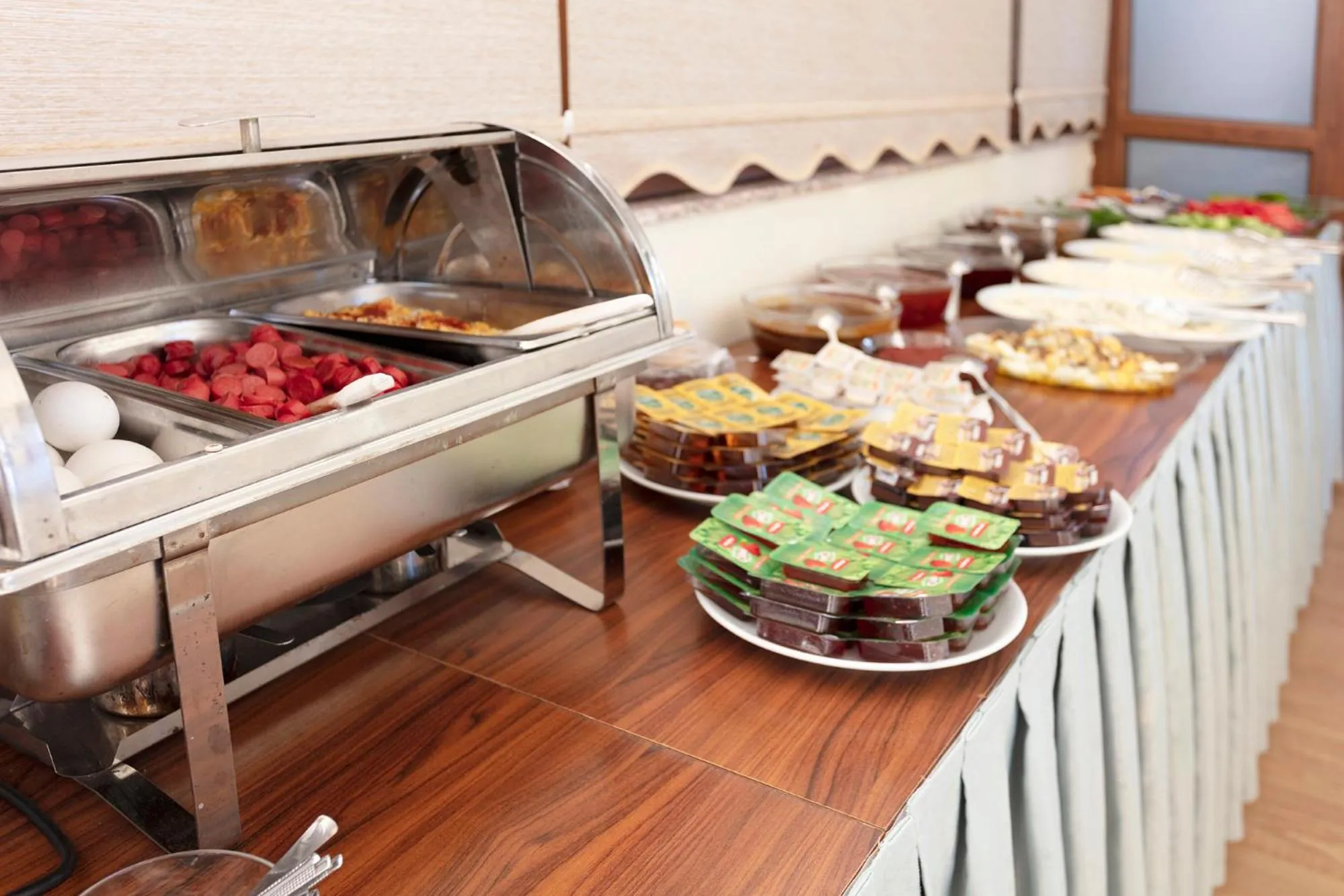 Restaurant/places to eat in Hotel Pelit