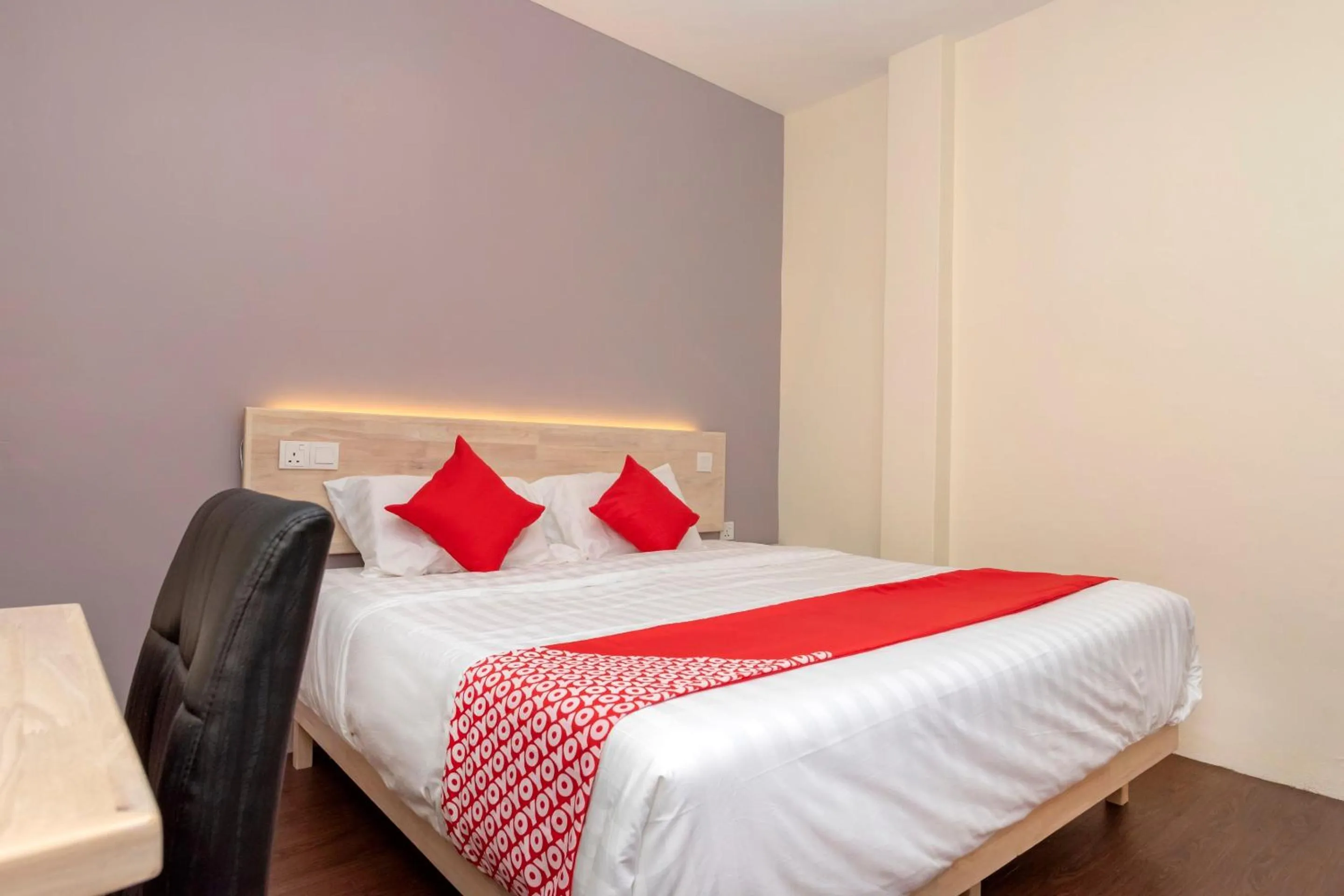 Bedroom, Bed in OYO 778 Bmw 2 Hotel