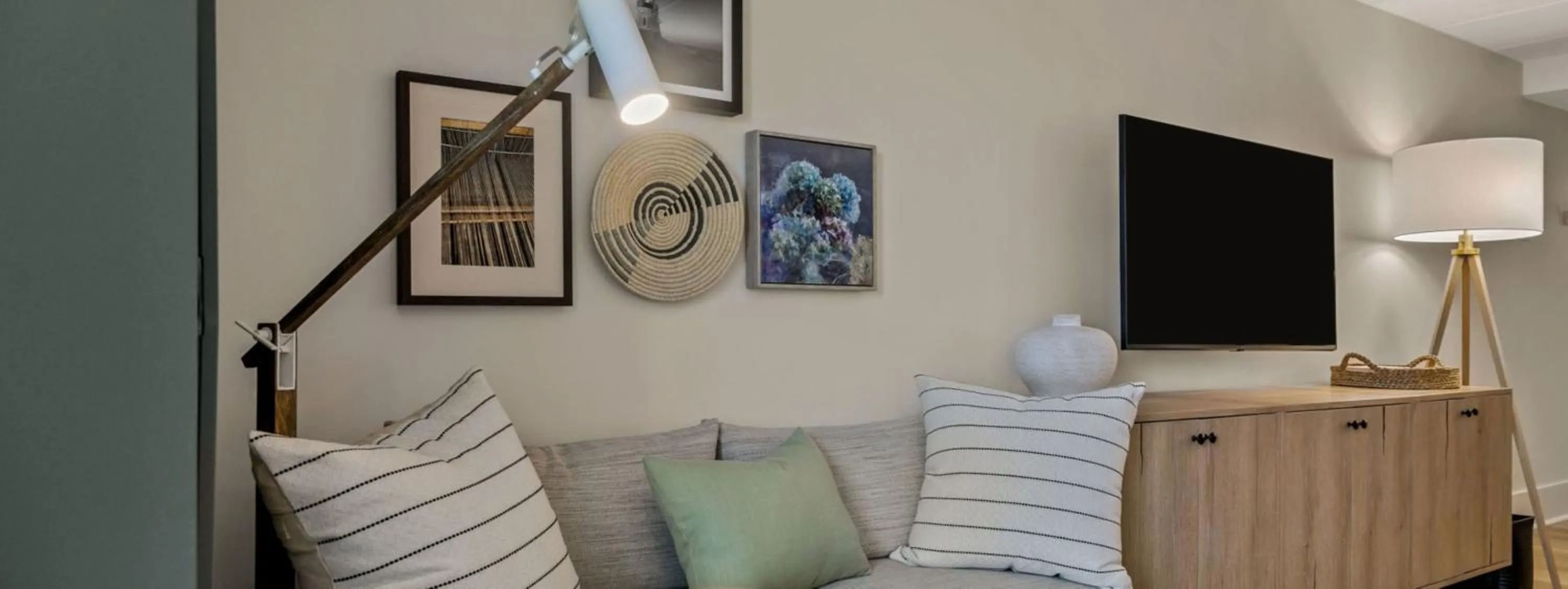 Seating area in Newport Harbor Island Resort