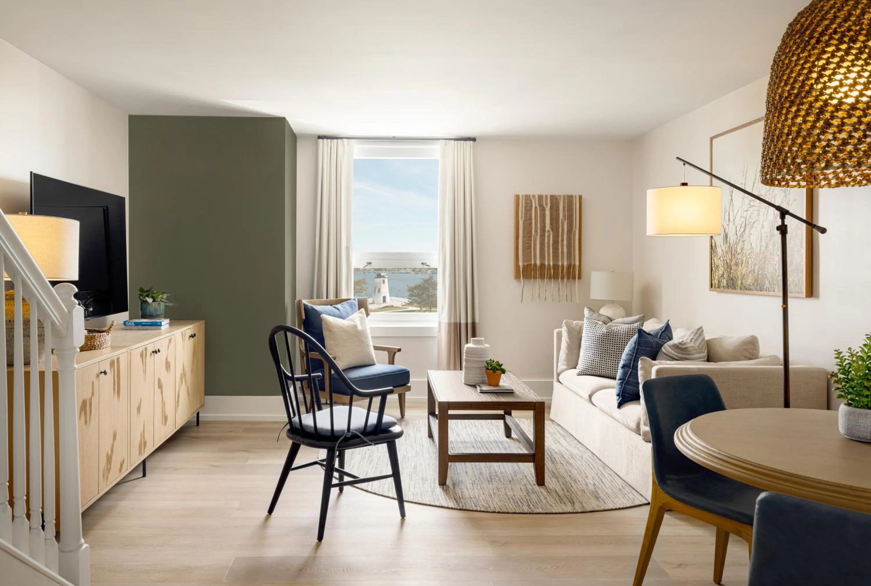 Living room in Newport Harbor Island Resort