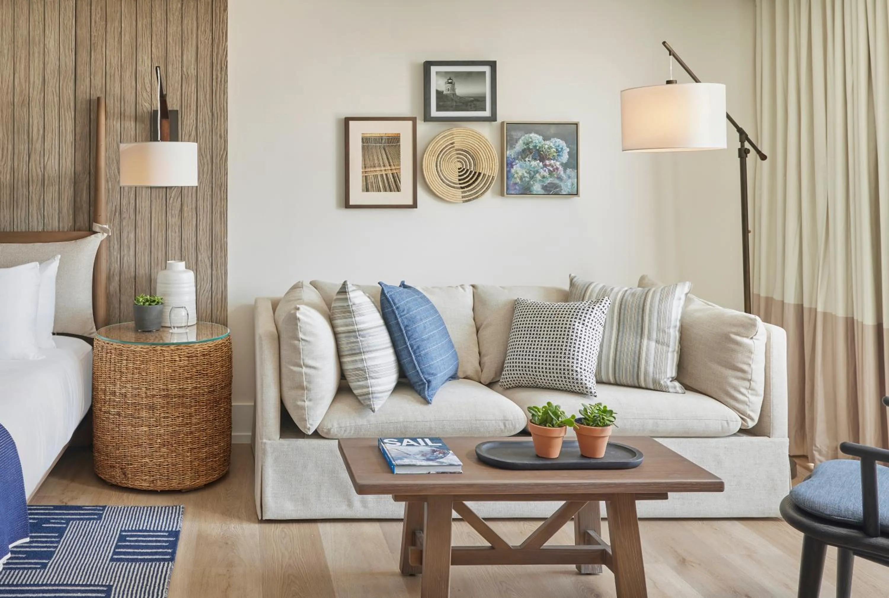 Seating area in Newport Harbor Island Resort