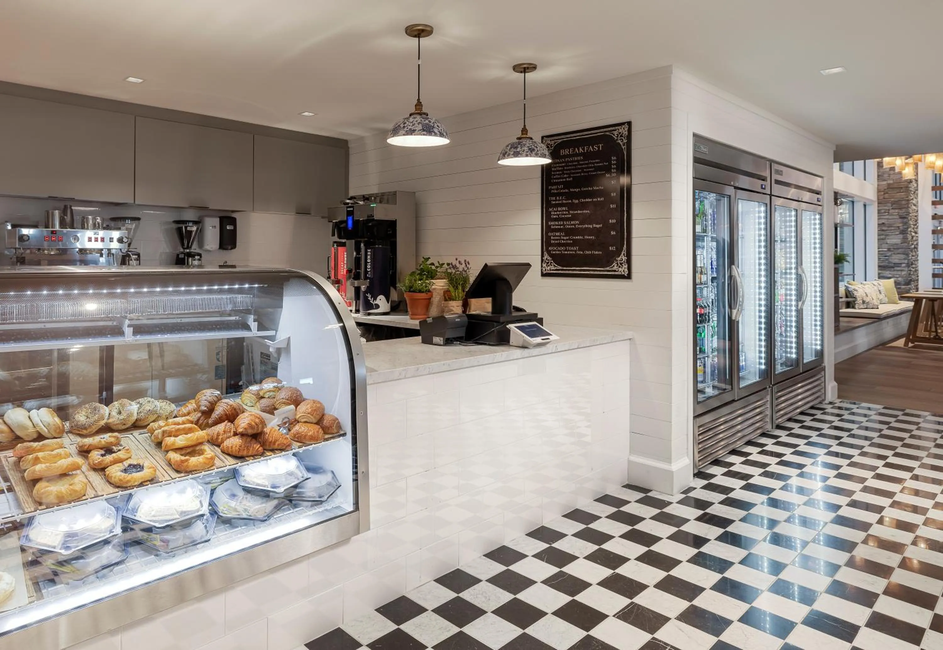 Restaurant/places to eat in Newport Harbor Island Resort