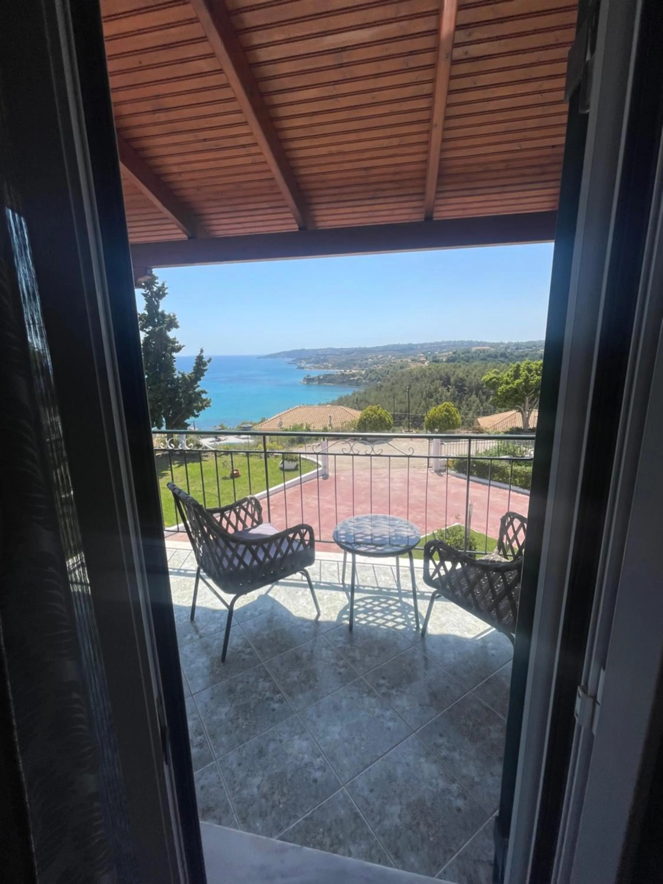 Balcony/Terrace in Maria Anastasia Studios