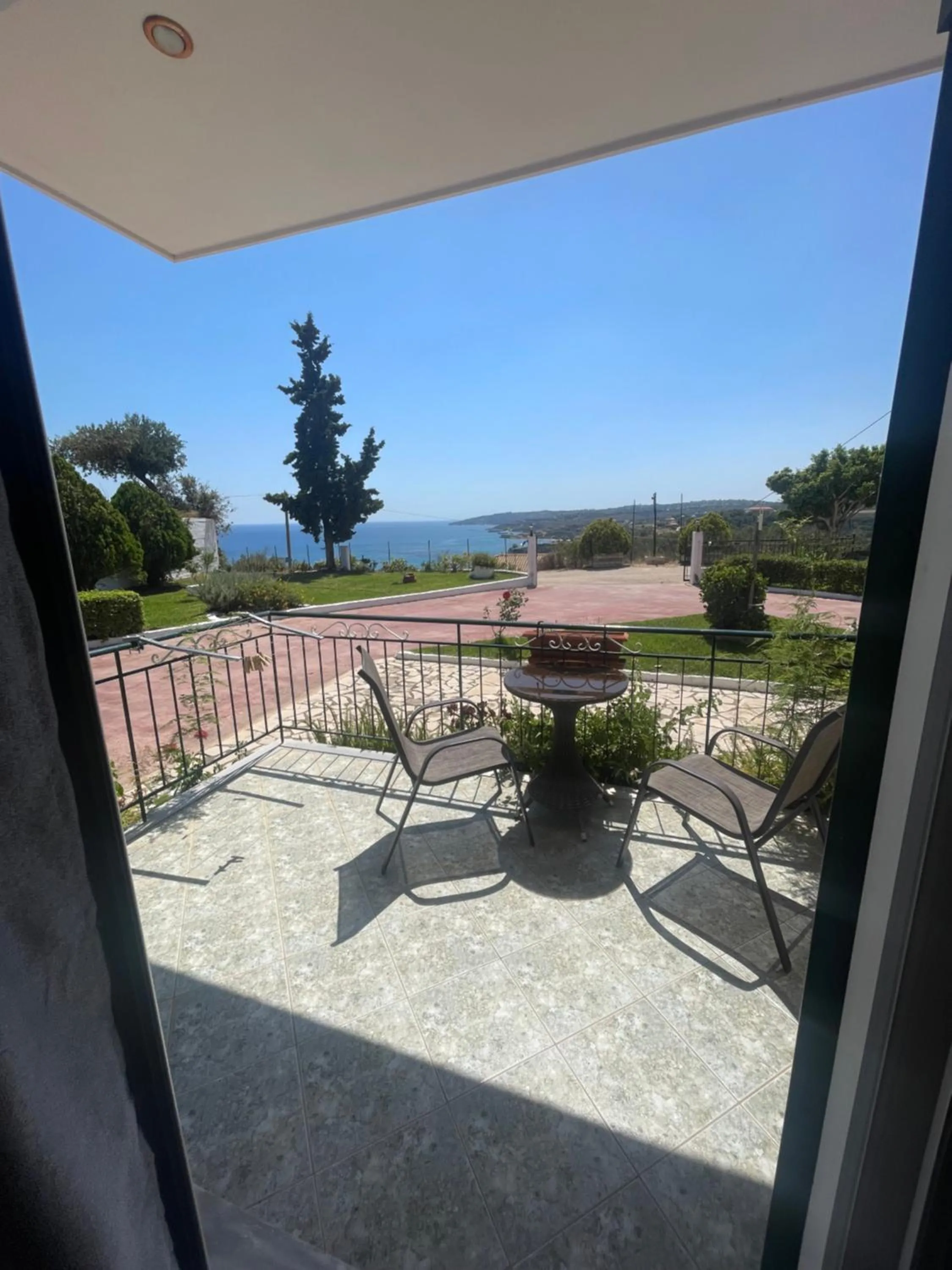 Balcony/Terrace in Maria Anastasia Studios