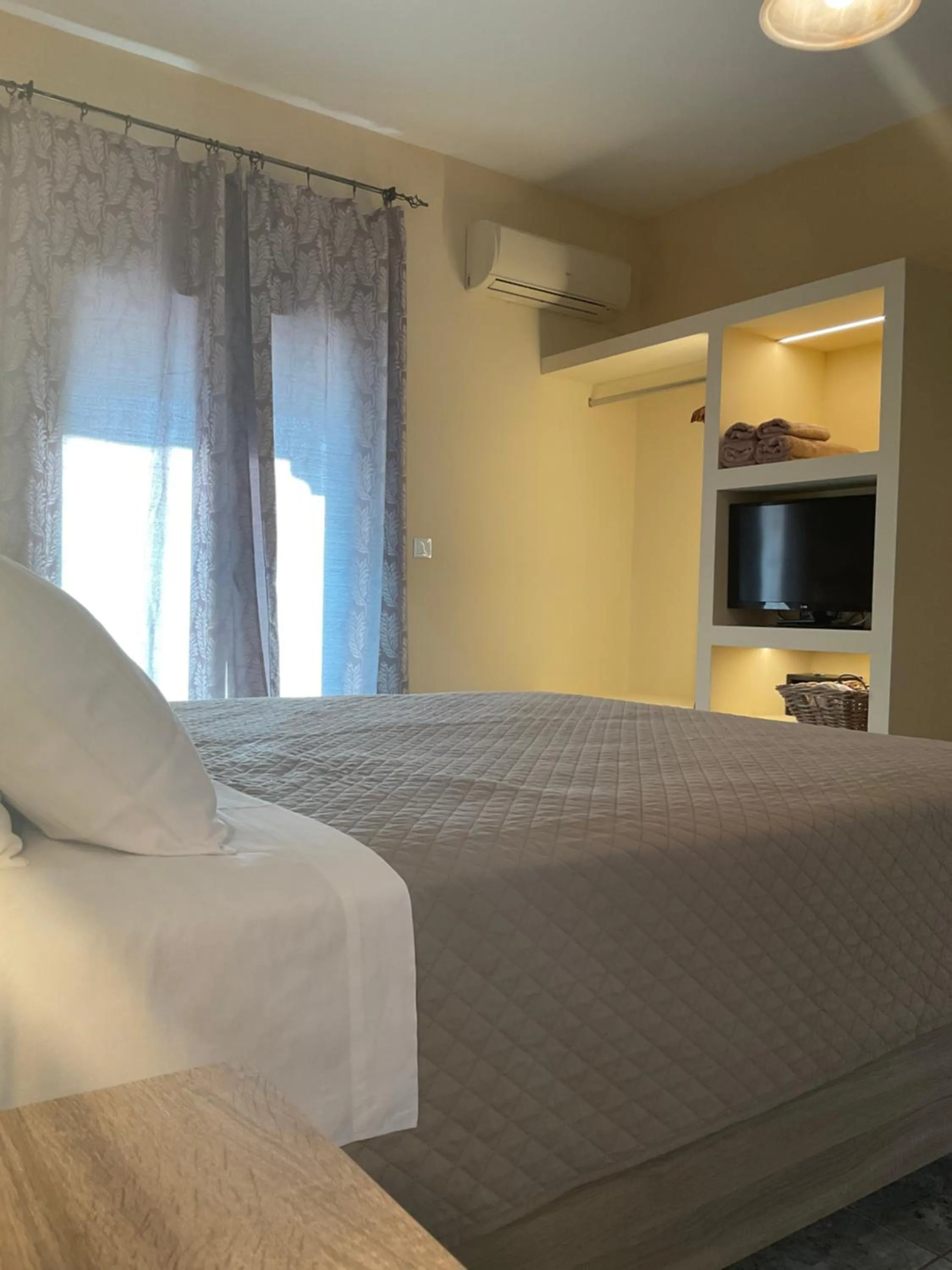 Bed in Maria Anastasia Studios