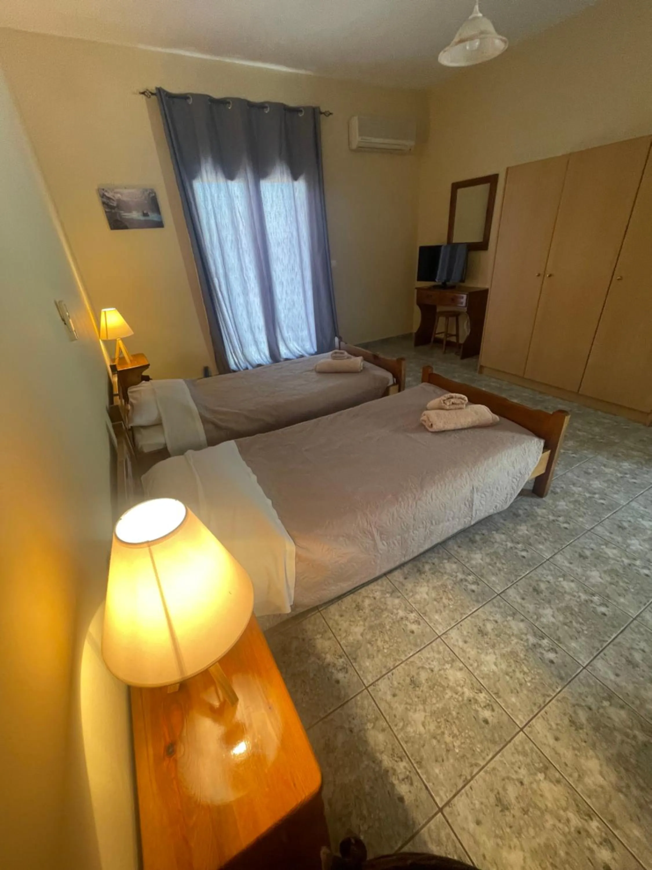 Bedroom, Bed in Maria Anastasia Studios