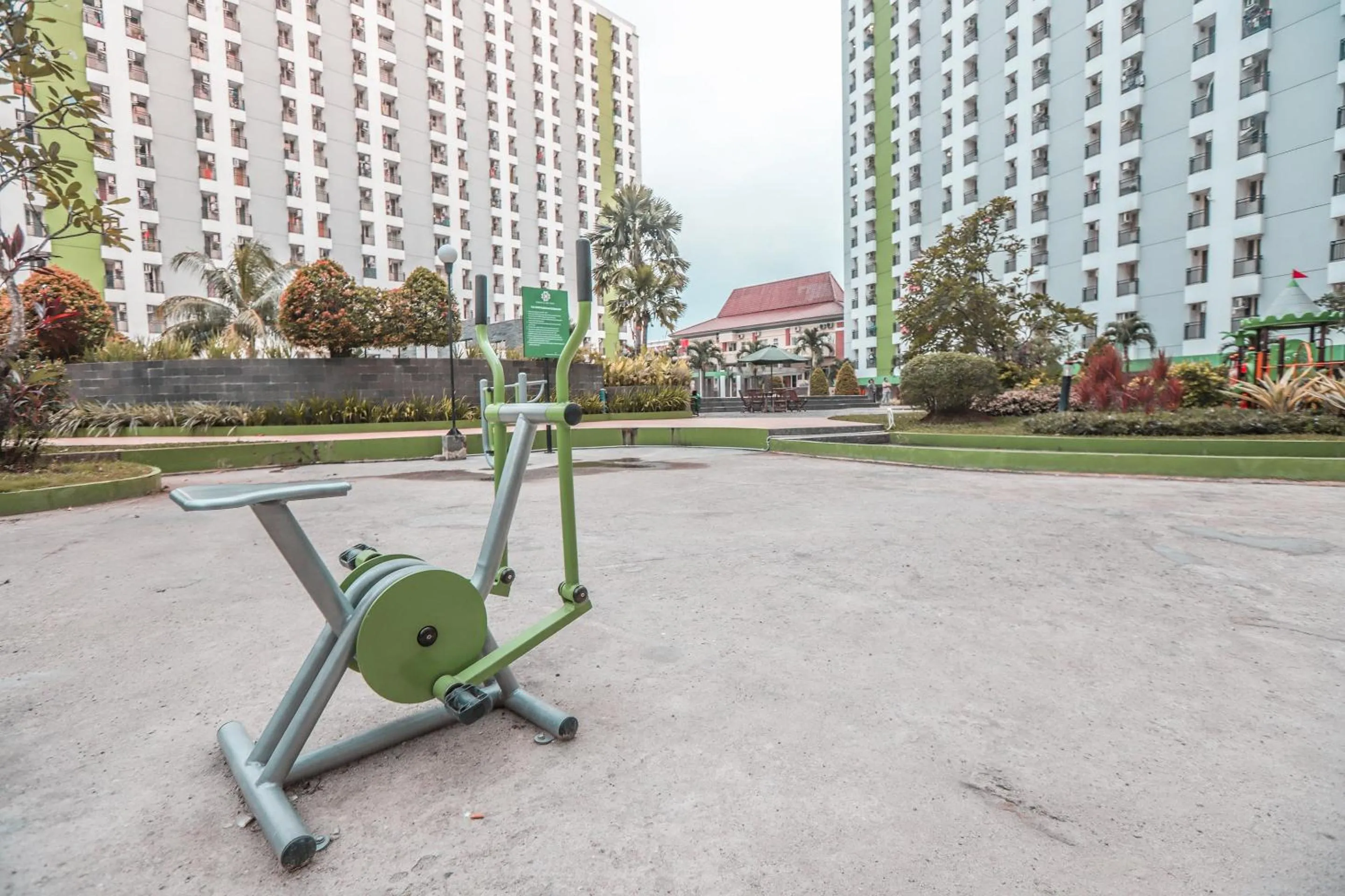 Entertainment in Hotel O Green Lake View Ciputat